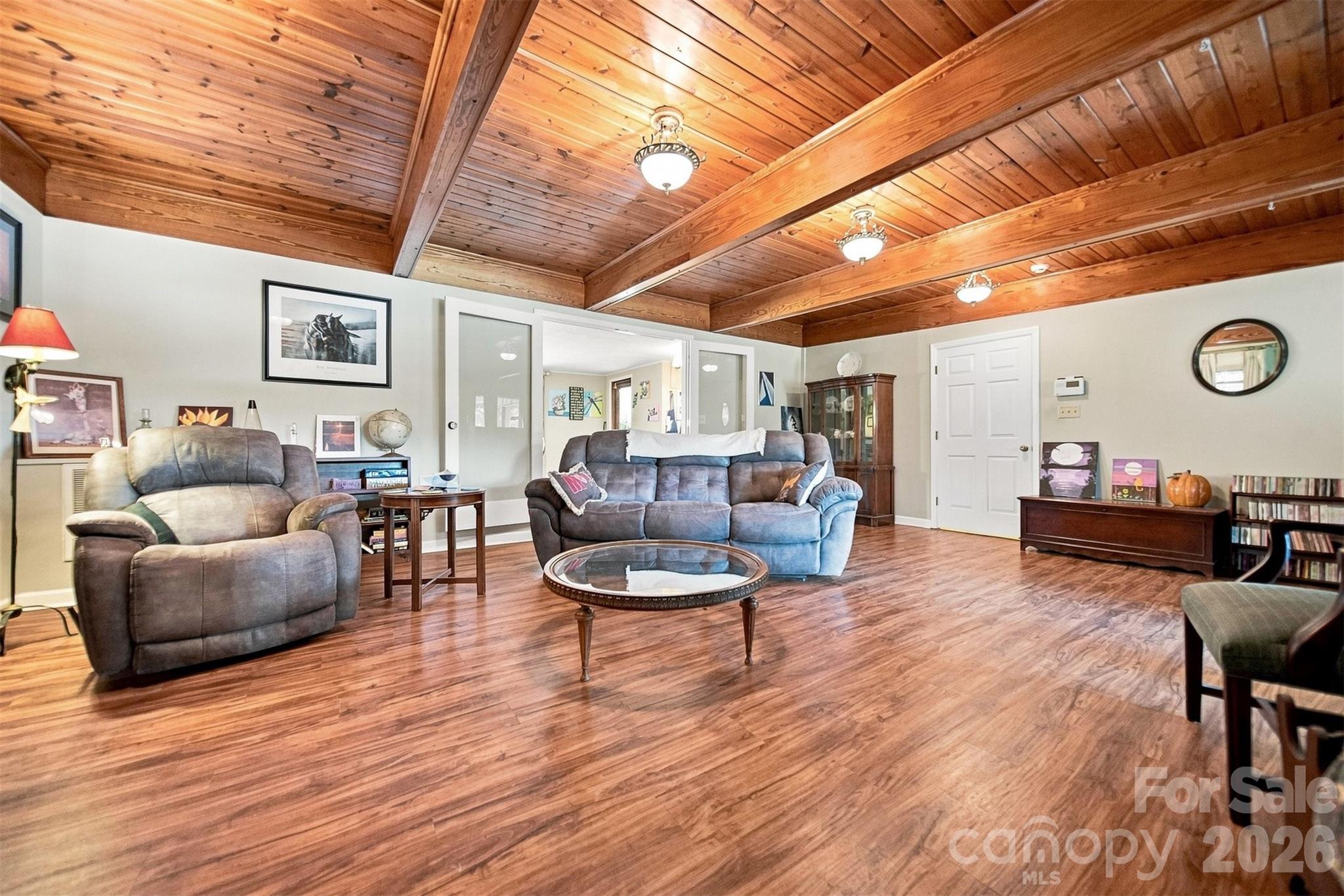 Single Family Residence at 35 Loudonya Lane, Hickory, photo 10 of 27