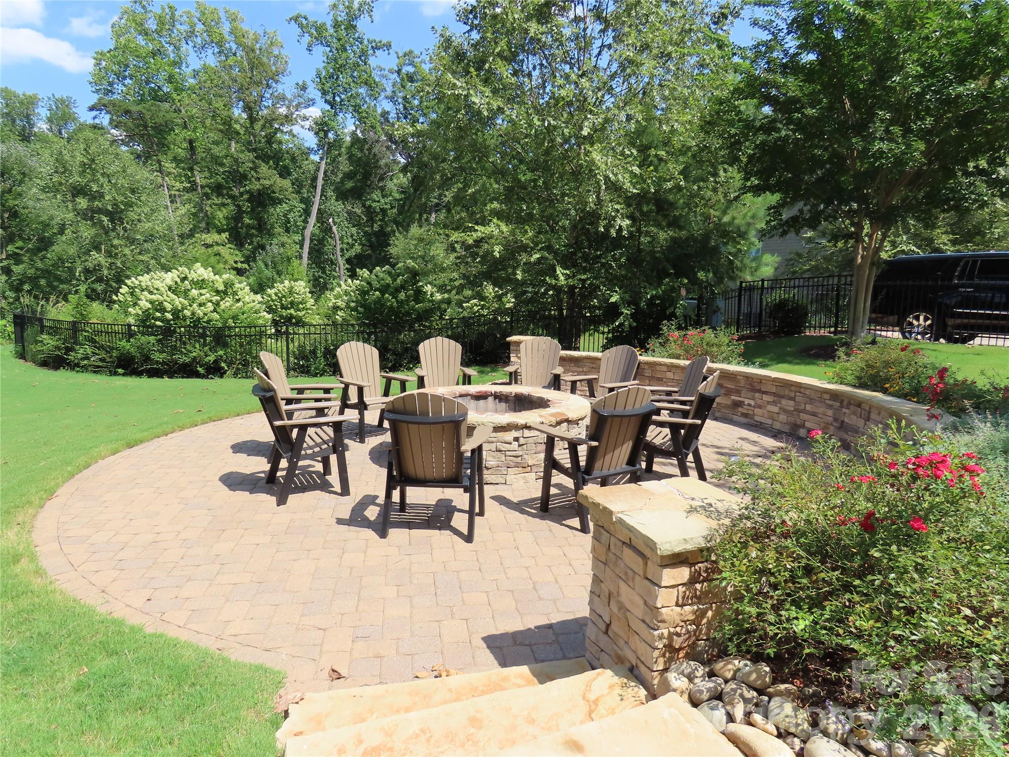Community Amenities - 125 Lanyard Drive, Mooresville