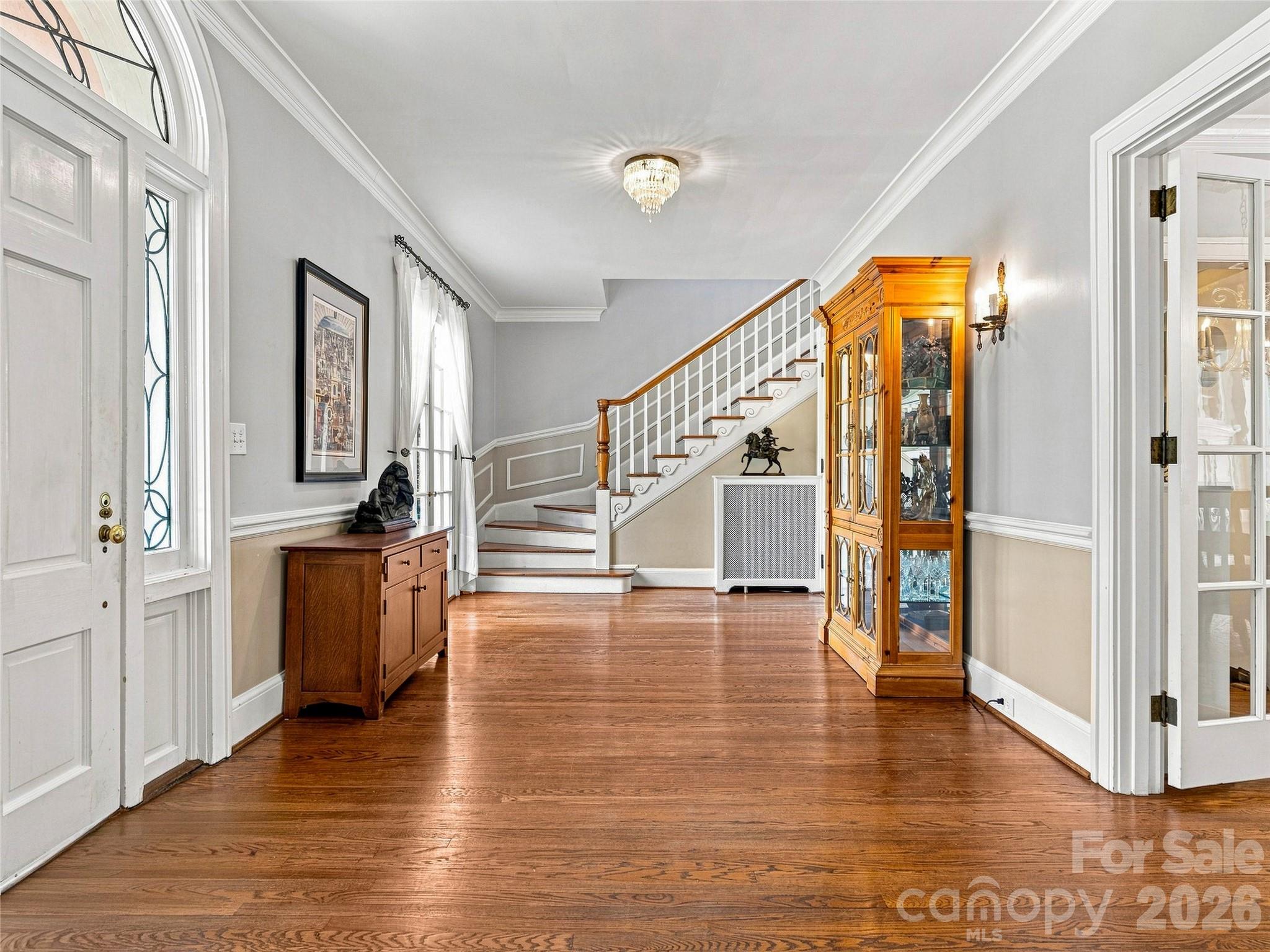 Gracious entry foyer with original hardwood floors. - 14 Griffing Boulevard, Asheville