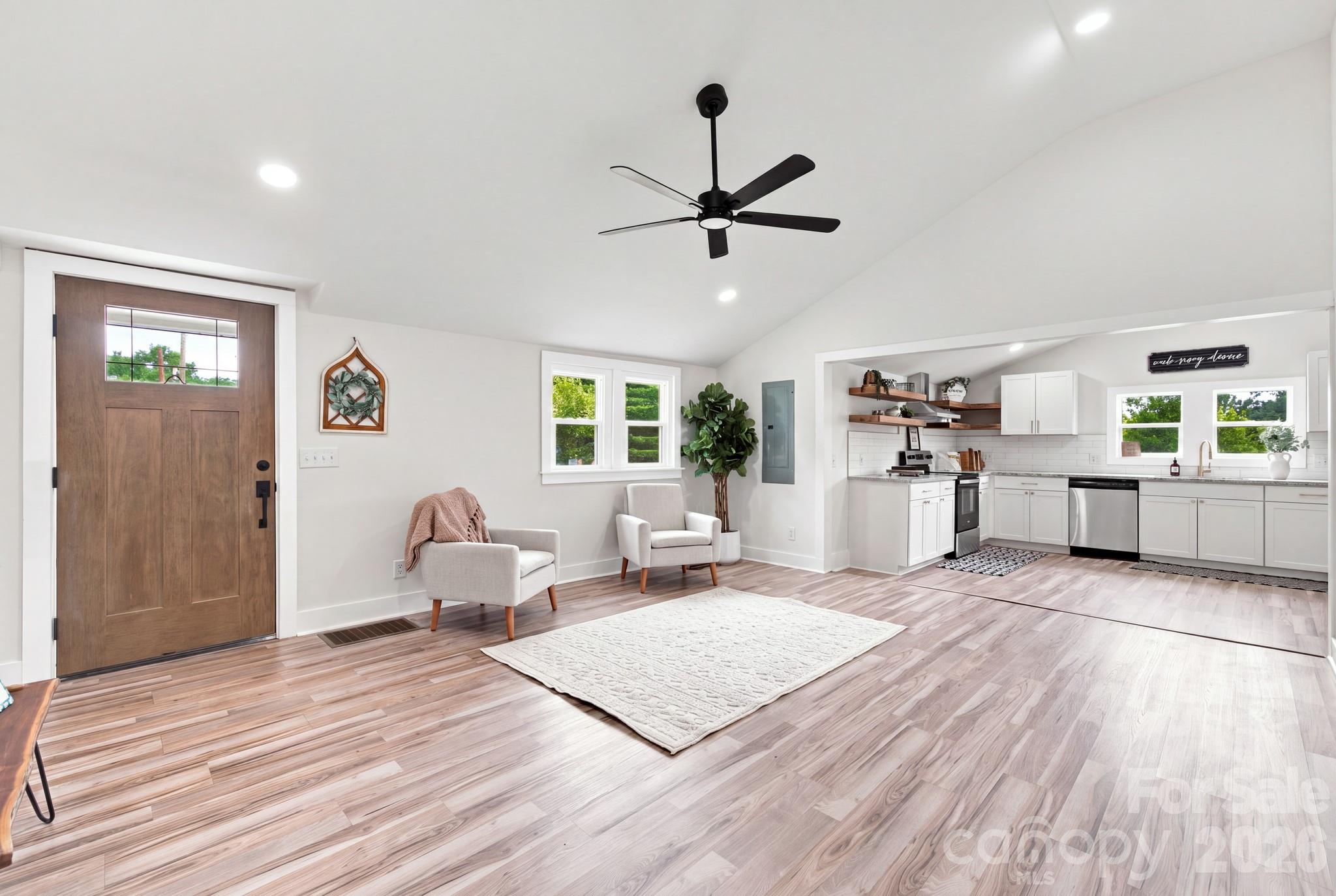 Single Family Residence at 1325 King Road, Salisbury, photo 2 of 29