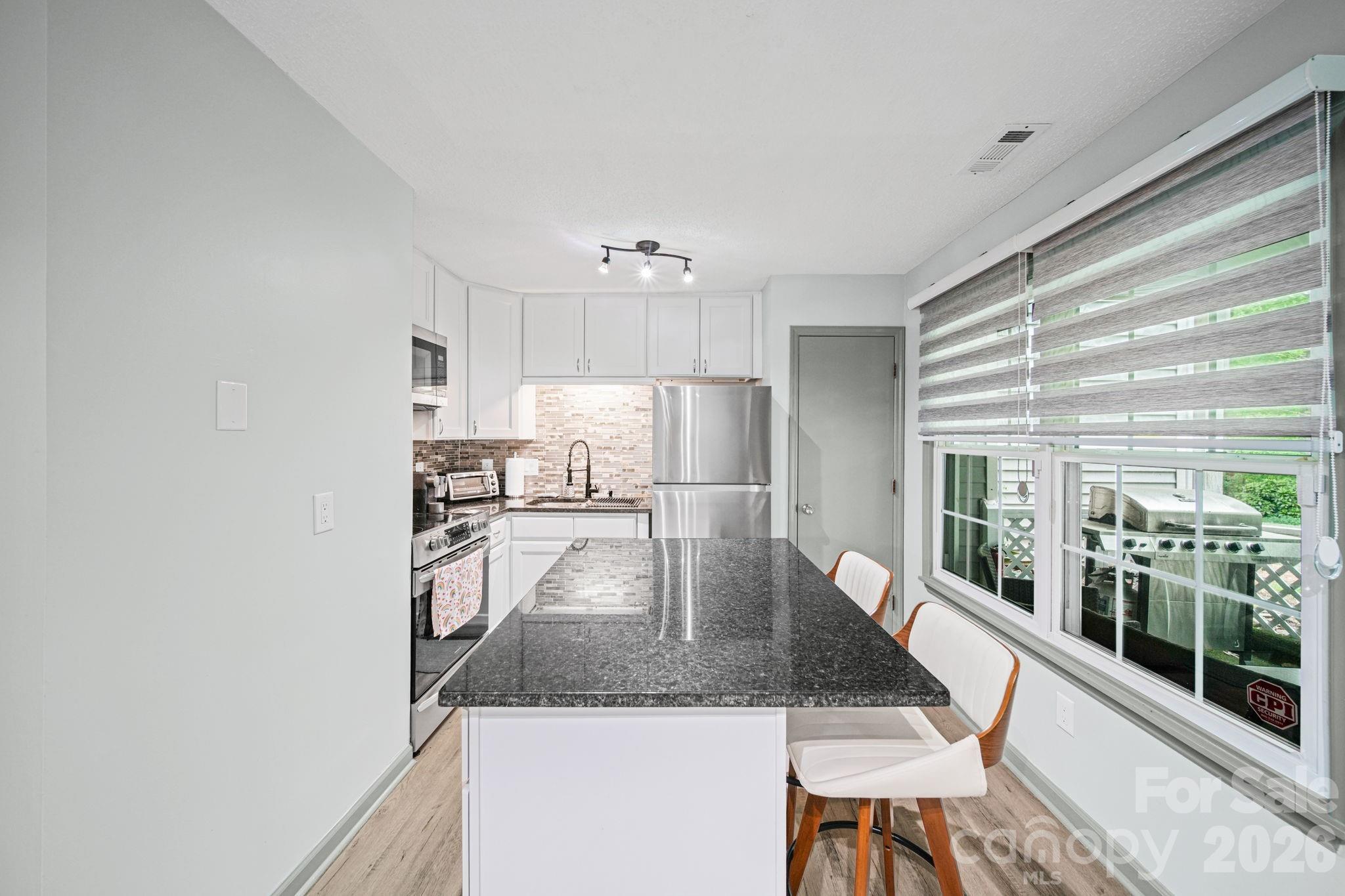 Condominium at 503 Gooseneck Drive, Cary, photo 22 of 42