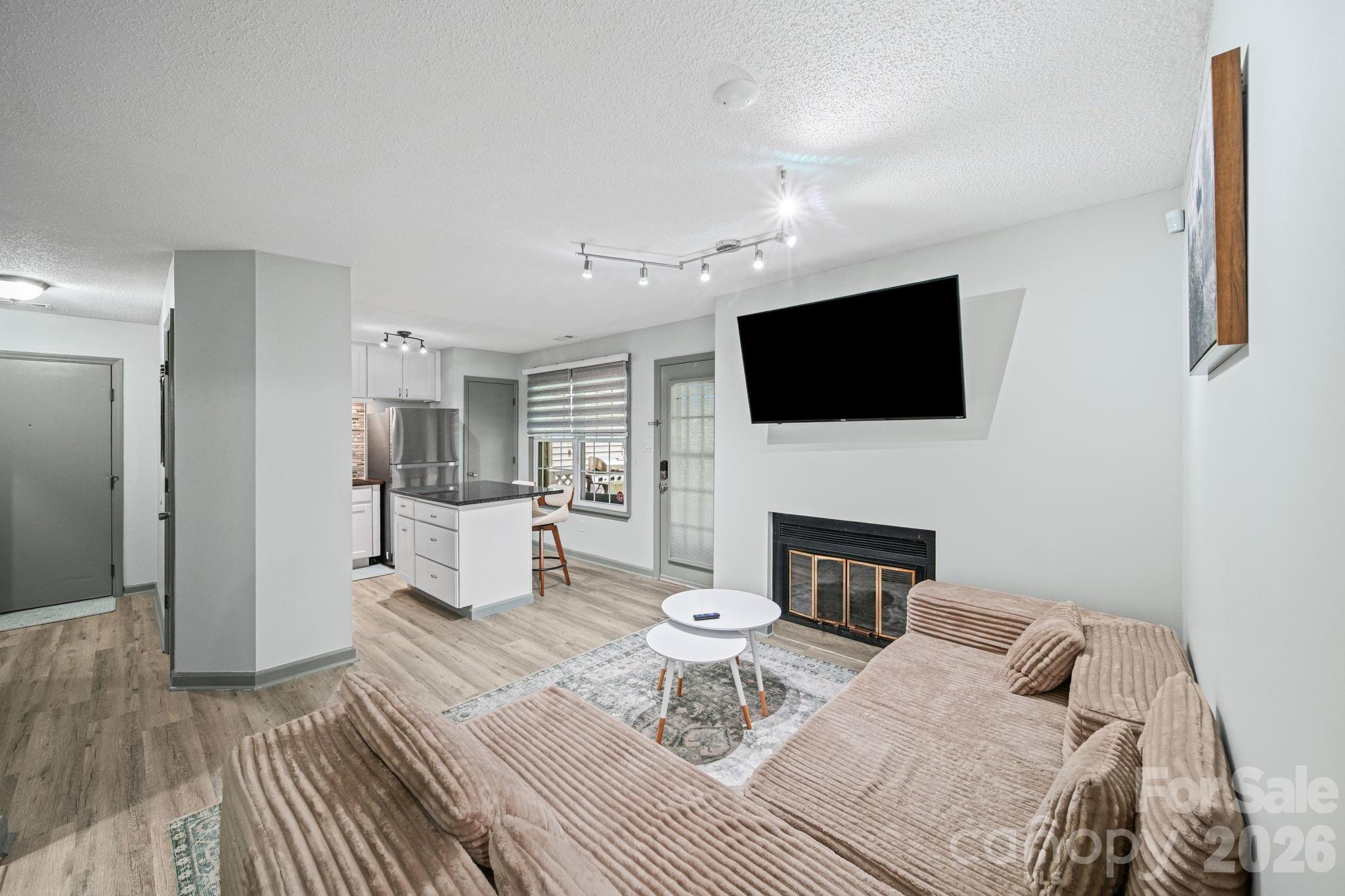 Condominium at 503 Gooseneck Drive, Cary, photo 28 of 42