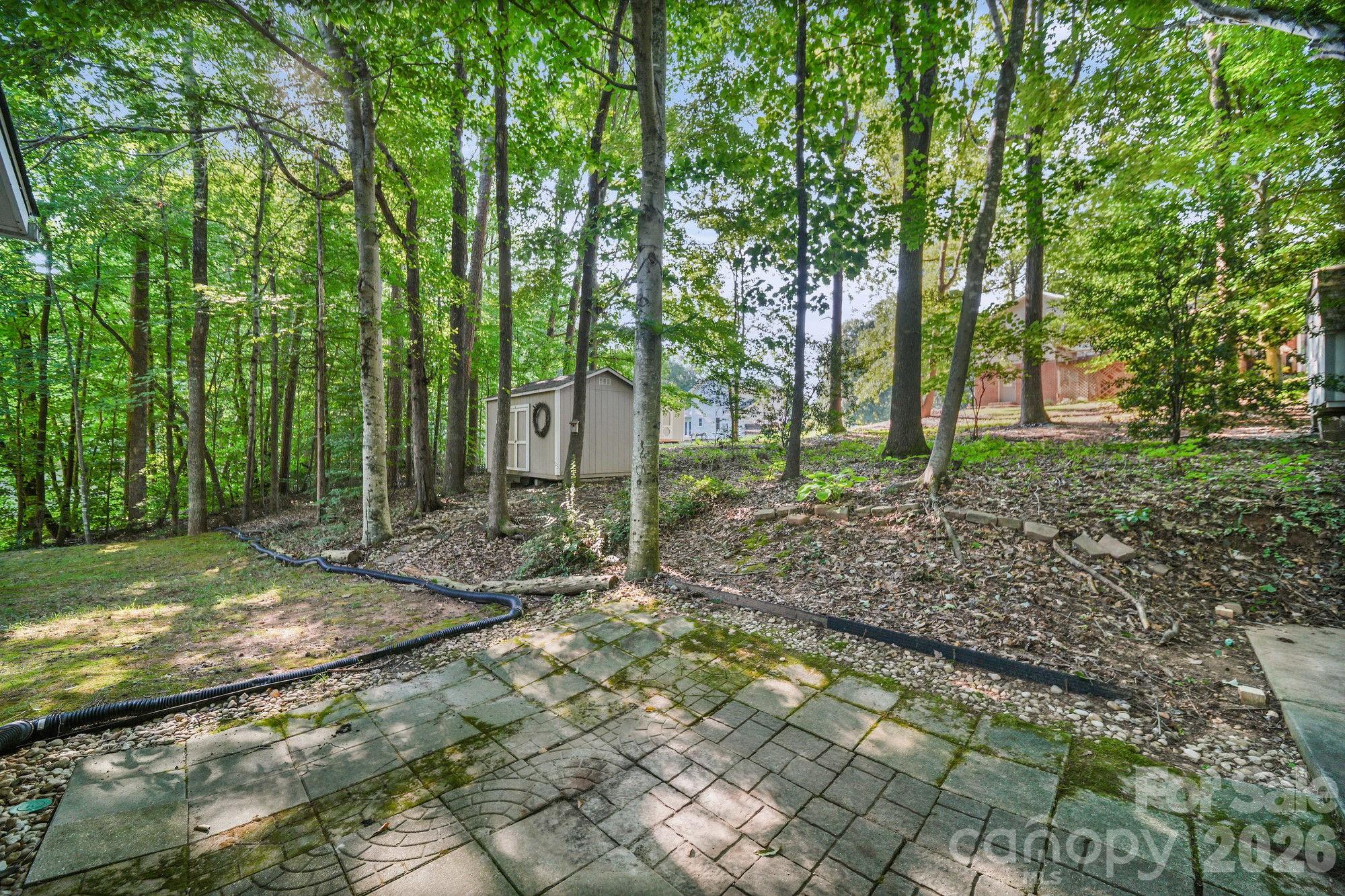 Single Family Residence at 821 Deer Path Place, Mooresville, photo 32 of 35