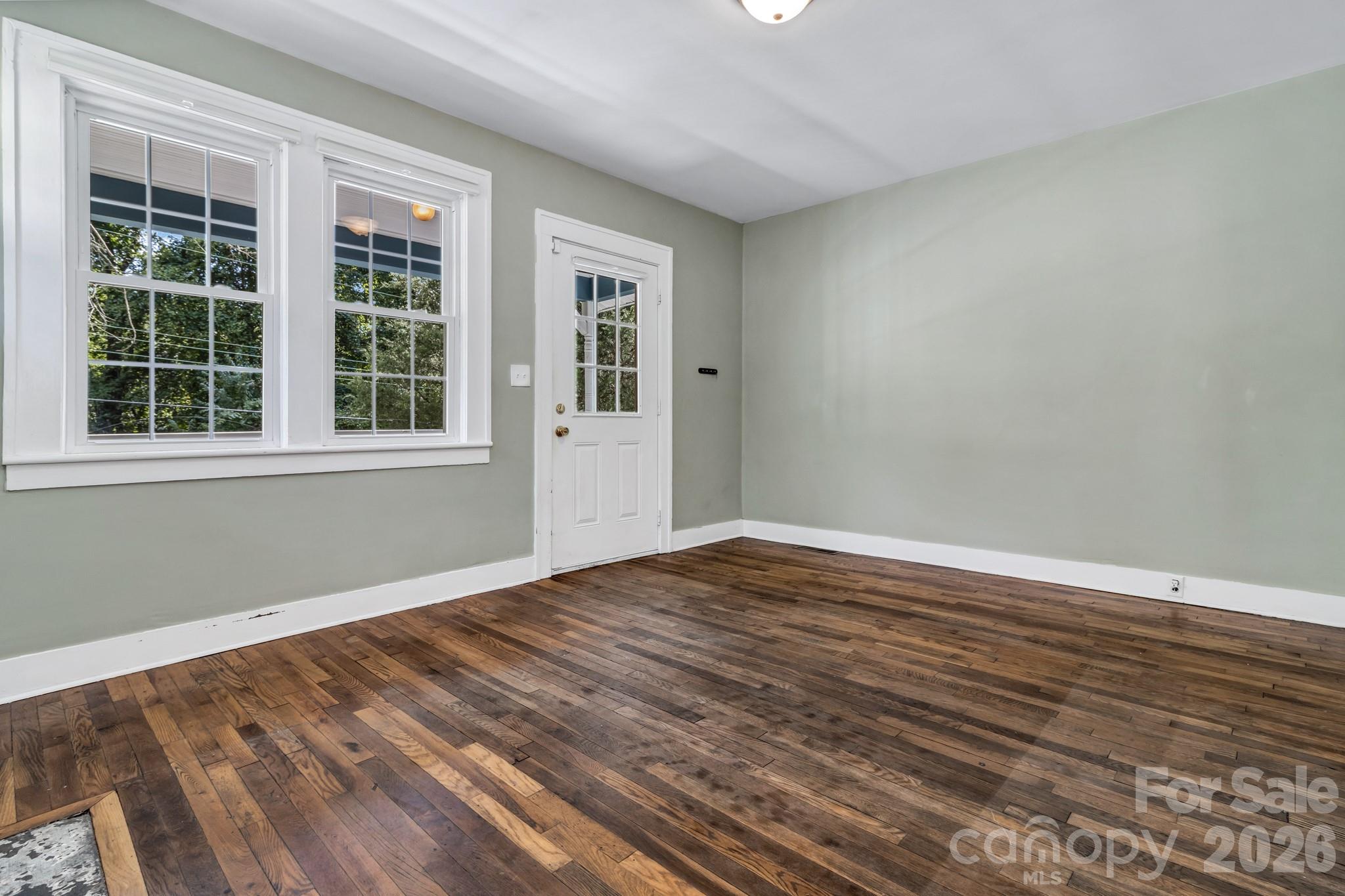 Single Family Residence at 88 Brooklyn Road, Asheville, photo 19 of 40