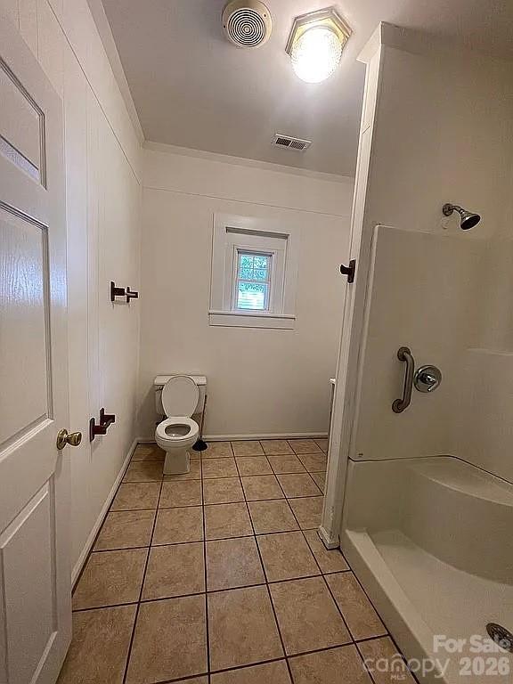 Single Family Residence at 72 Spencer Avenue, Mooresville, photo 7 of 12