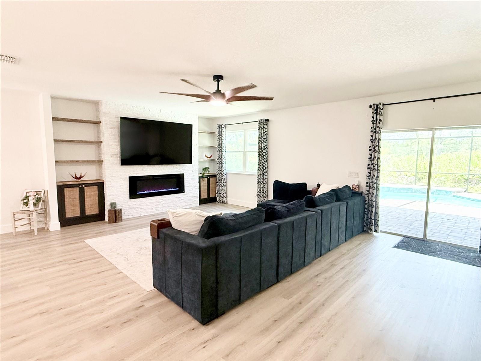 Single Family Residence at 9219 CANNA ST, PORT CHARLOTTE, photo 6 of 65