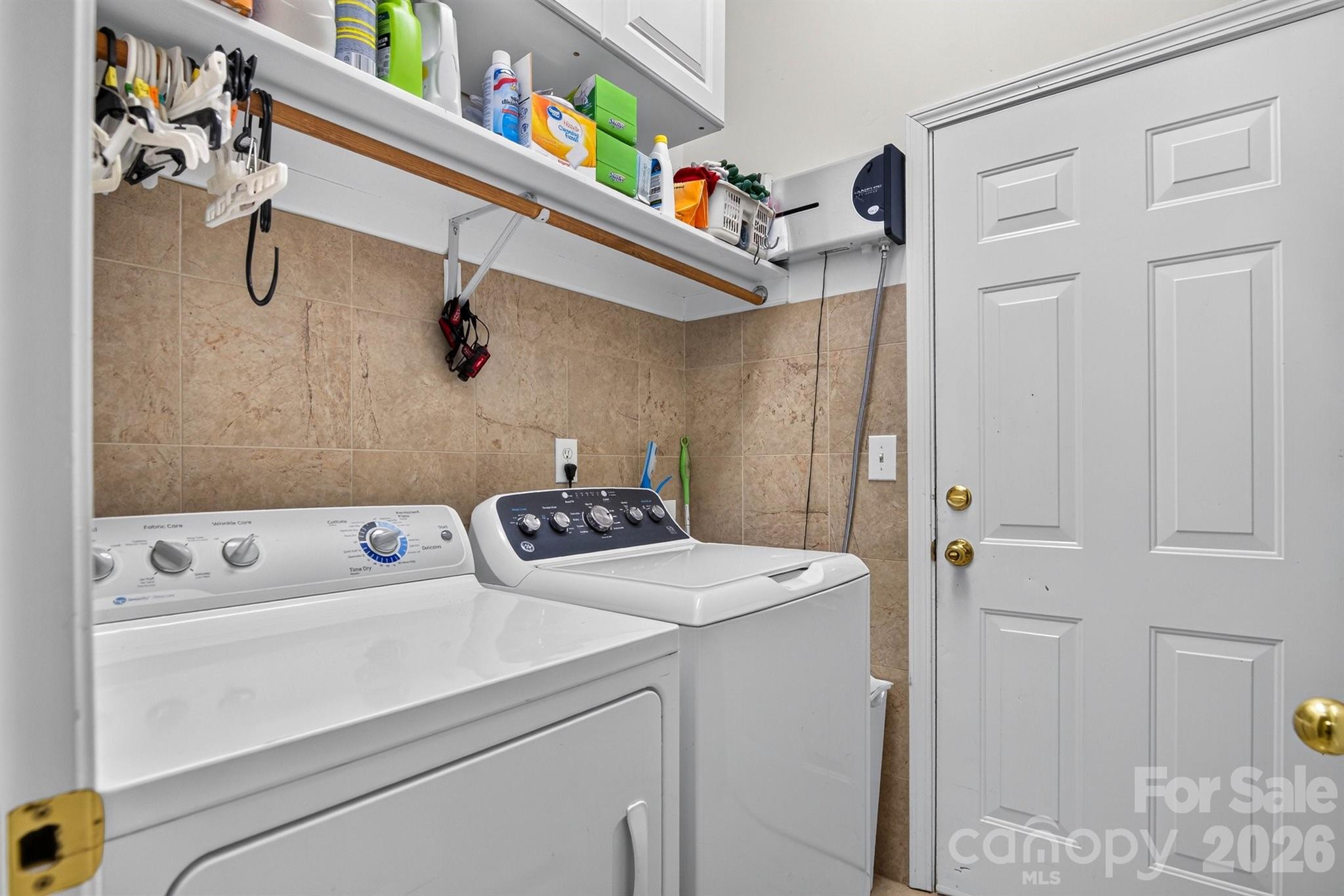 Single Family Residence at 7097 Windy Pine Circle, Denver, photo 25 of 48