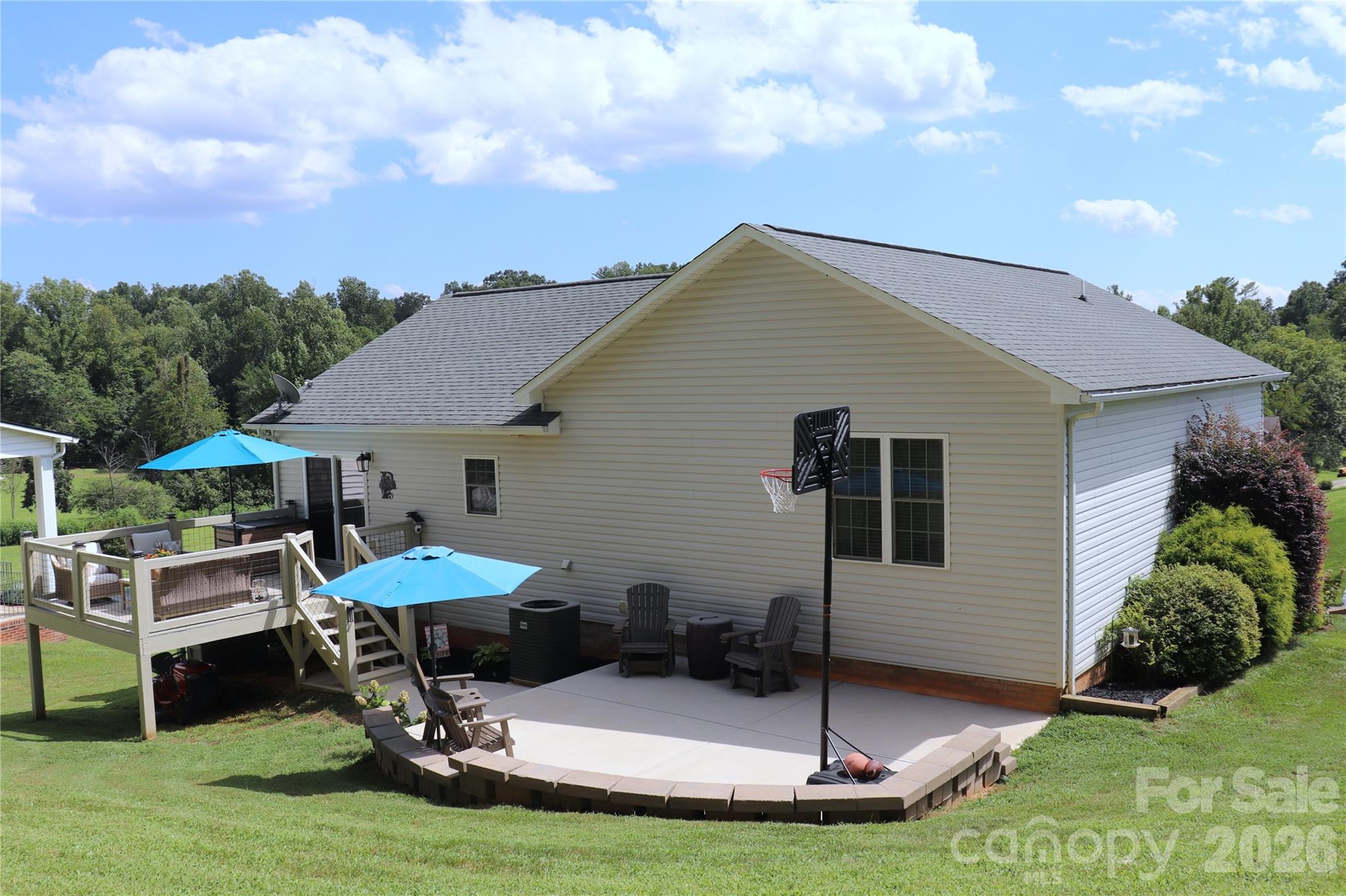 Single Family Residence at 2135 Olde Farm Road SE, Hudson, photo 6 of 44
