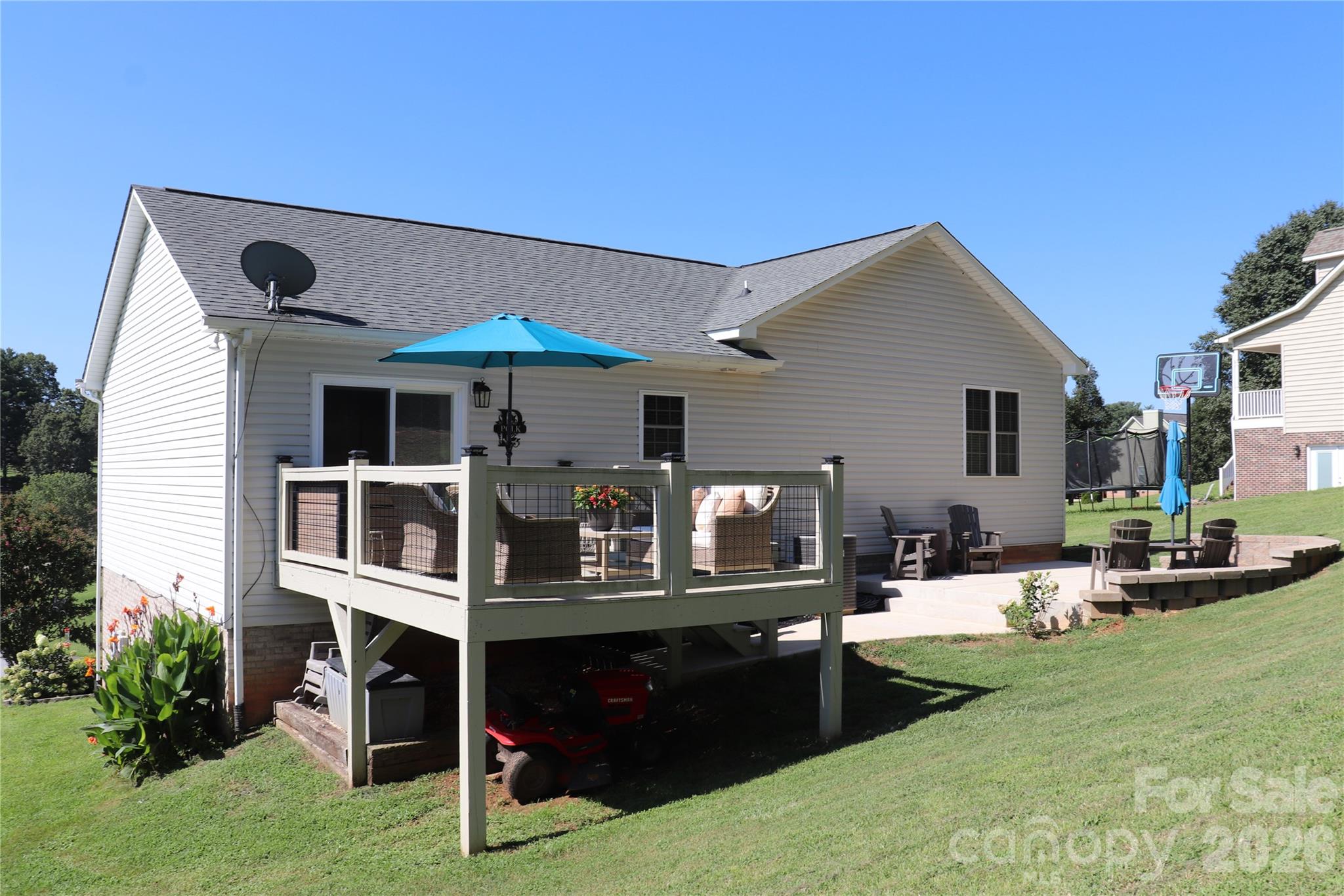 Single Family Residence at 2135 Olde Farm Road SE, Hudson, photo 7 of 44