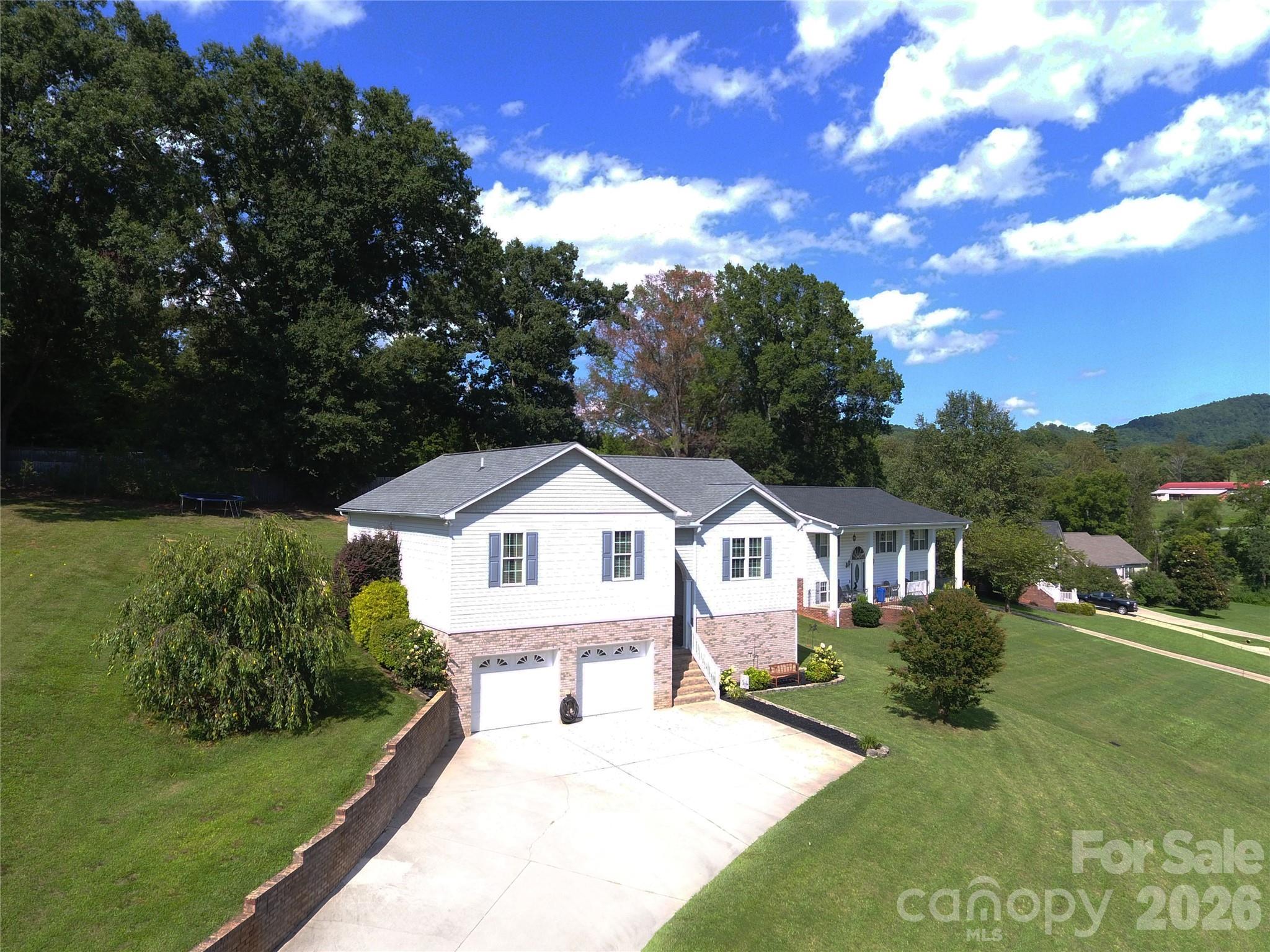 Single Family Residence at 2135 Olde Farm Road SE, Hudson, photo 42 of 44