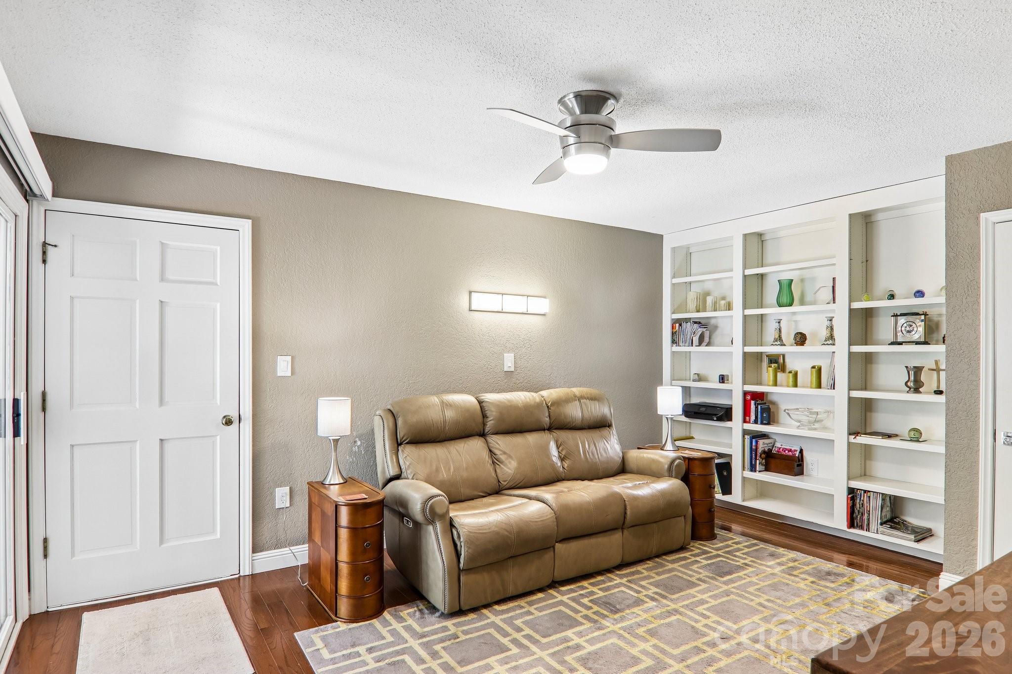 Condominium at 146 Overlook Drive, Flat Rock, photo 29 of 38