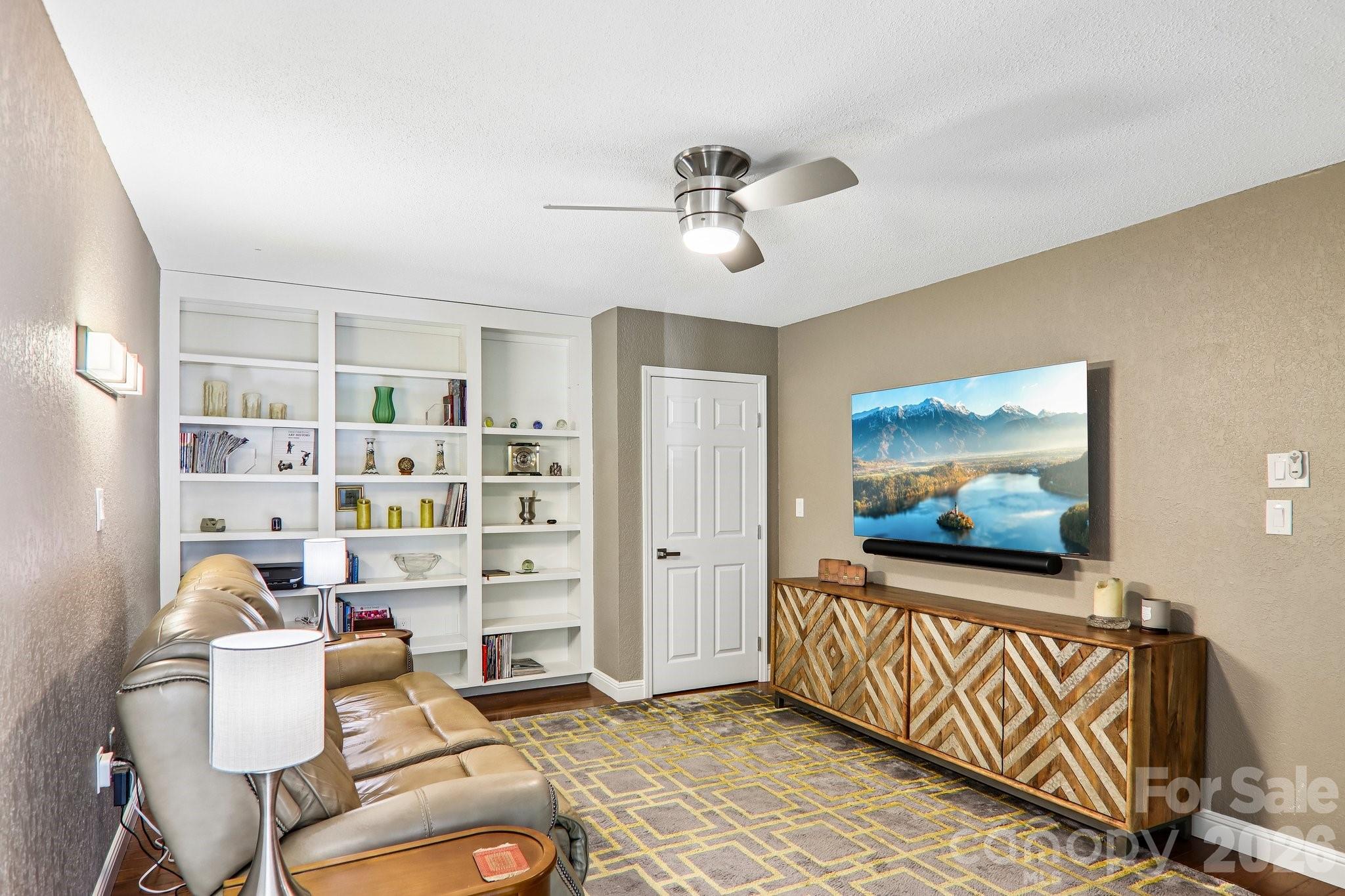 Condominium at 146 Overlook Drive, Flat Rock, photo 30 of 38