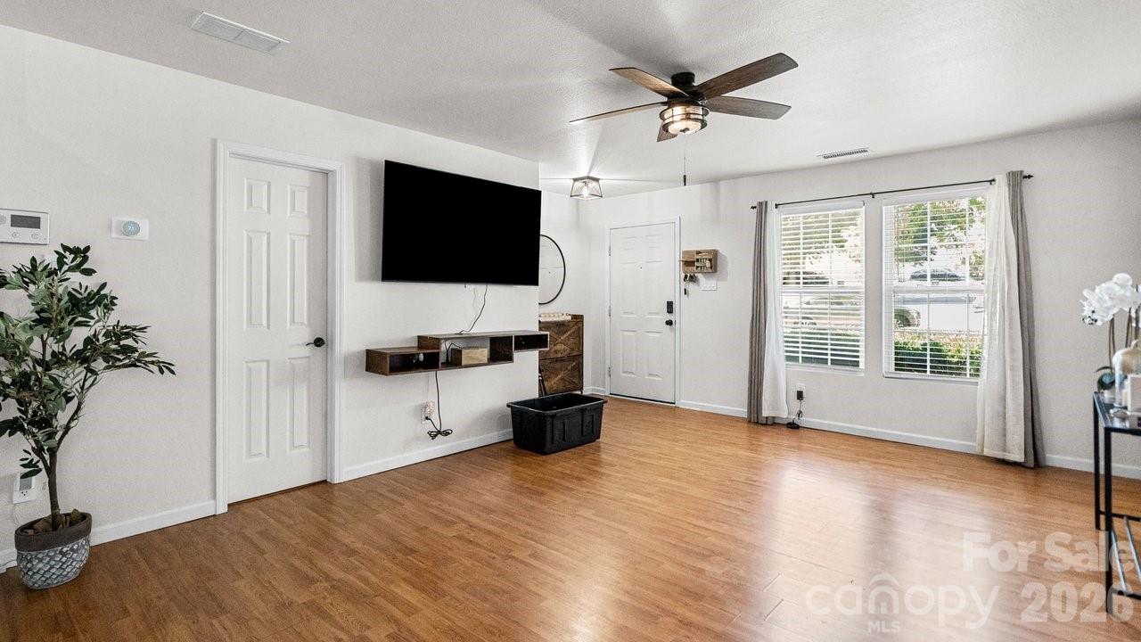 Single Family Residence at 935 Torsion Lane, Clover, photo 8 of 31