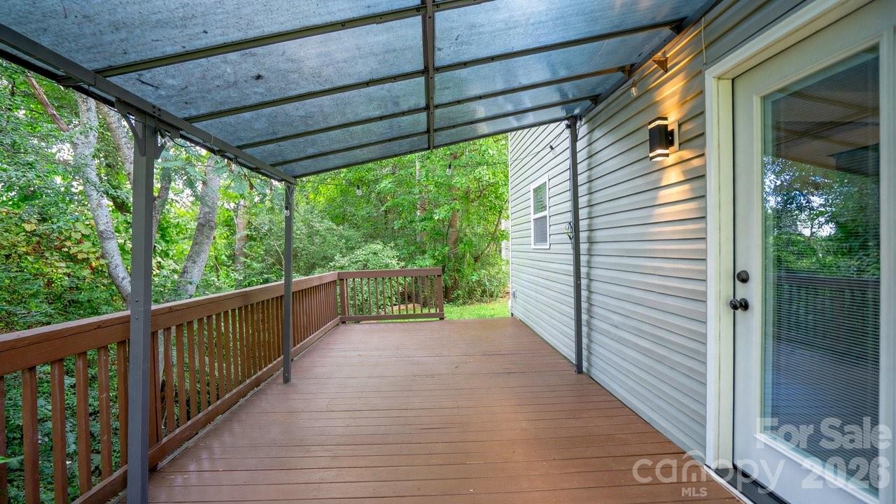 Single Family Residence at 935 Torsion Lane, Clover, photo 24 of 31