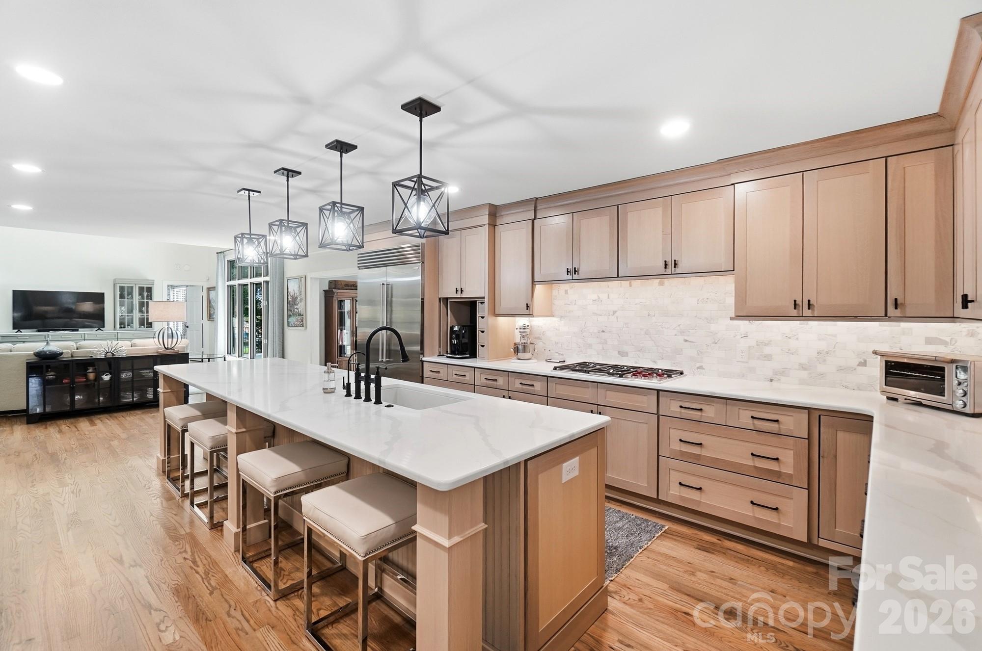 Island seating for 4 - 9265 Belle Pines Court, Sherrills Ford
