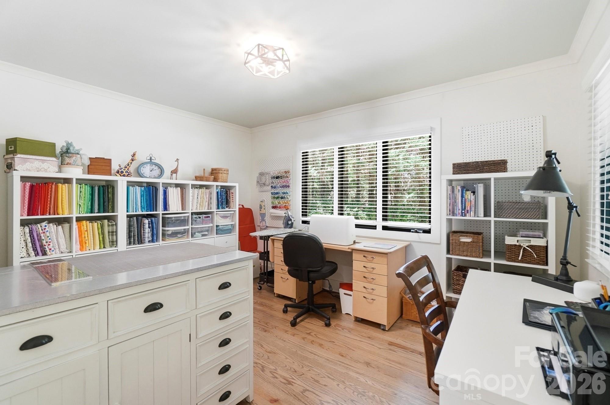Fourth bedroom/craft room on main floor - 9265 Belle Pines Court, Sherrills Ford