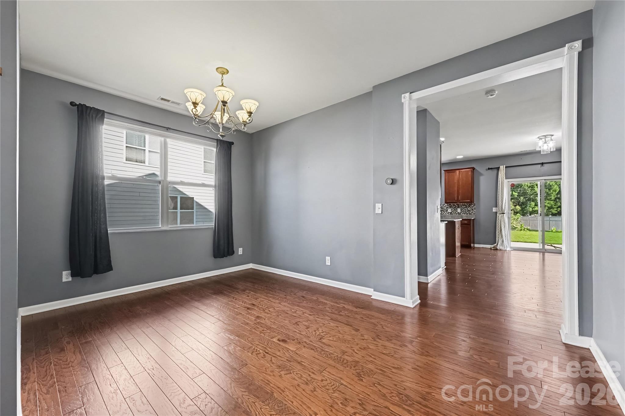 Single Family Residence at 2714 Aldergrove Road, Matthews, photo 10 of 31