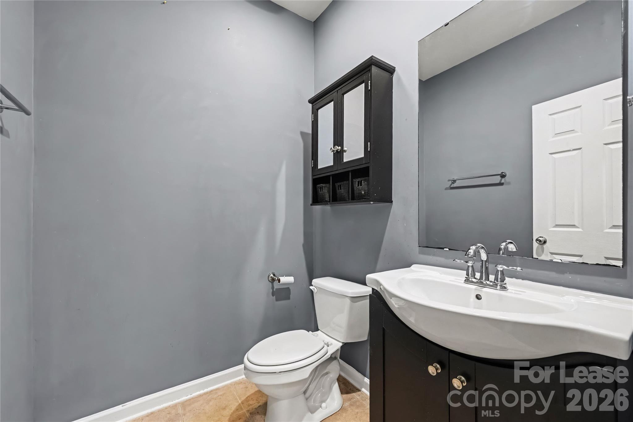 Single Family Residence at 2714 Aldergrove Road, Matthews, photo 16 of 31