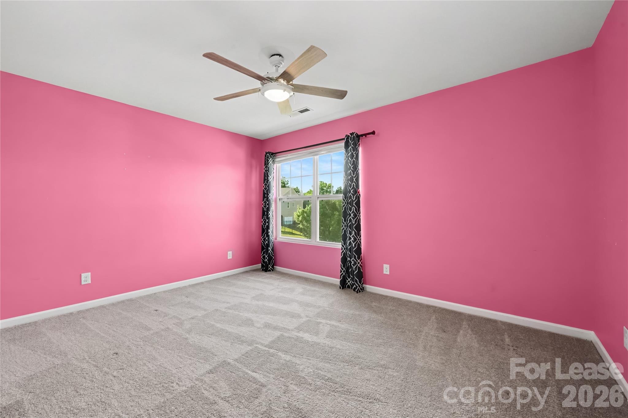 Single Family Residence at 2714 Aldergrove Road, Matthews, photo 18 of 31