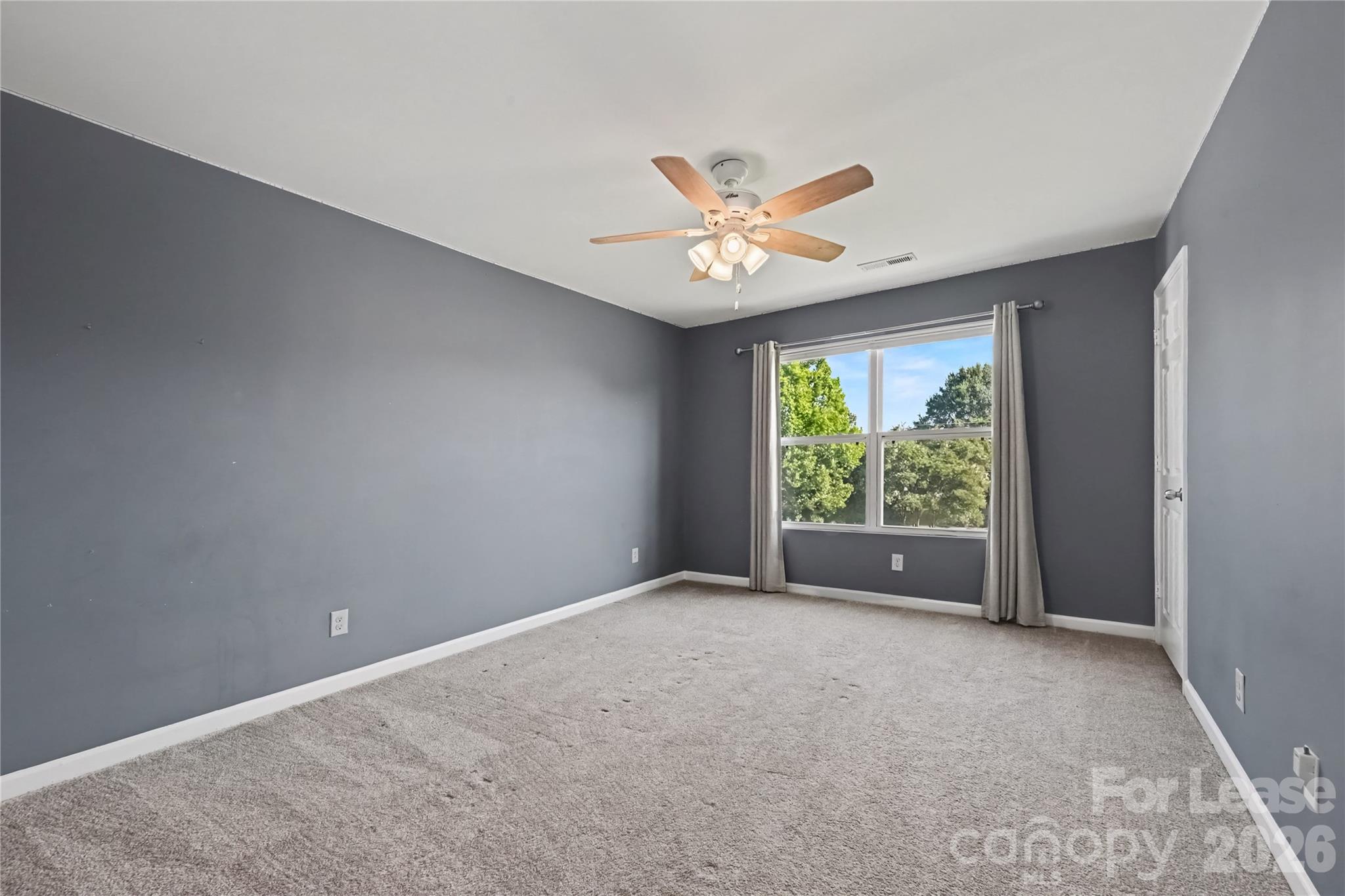 Single Family Residence at 2714 Aldergrove Road, Matthews, photo 24 of 31