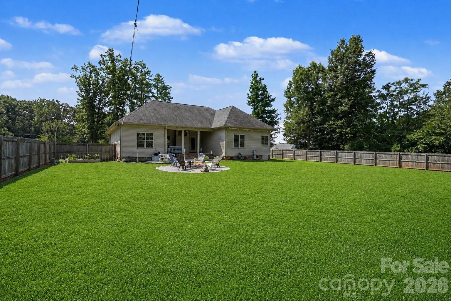 Single Family Residence at 1319 Baucom Road, Monroe, photo 29 of 36