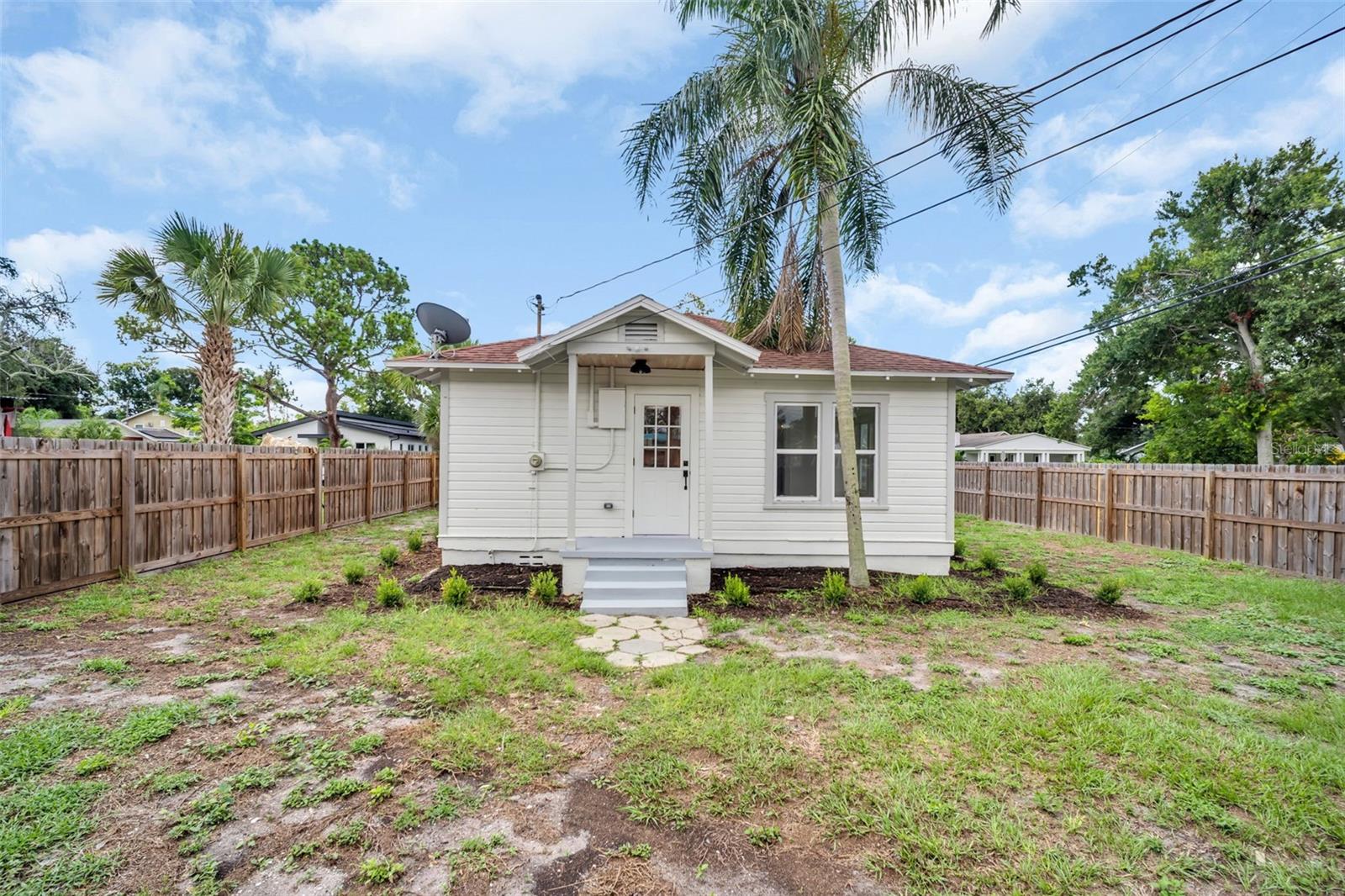 Single Family Residence at 5355 2ND AVE S, ST PETERSBURG, photo 9 of 50