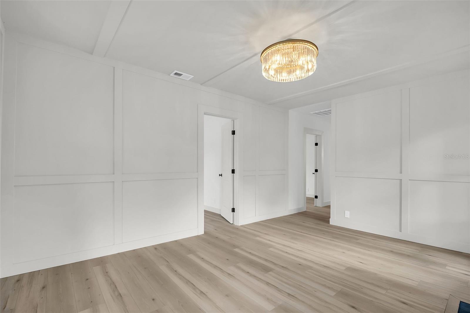 Single Family Residence at 5355 2ND AVE S, ST PETERSBURG, photo 15 of 50