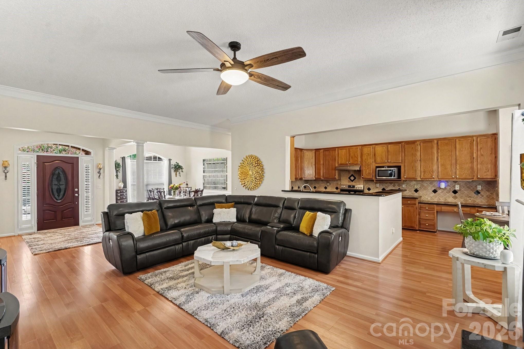 Single Family Residence at 1523 Sweetgum Lane, Matthews, photo 5 of 26