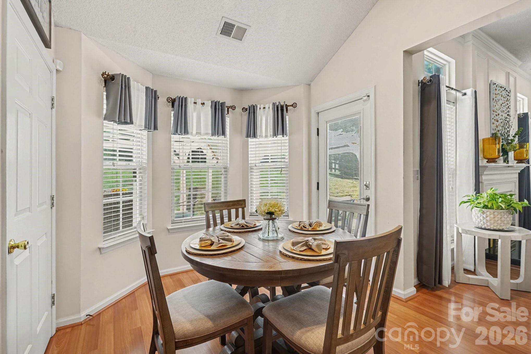 Single Family Residence at 1523 Sweetgum Lane, Matthews, photo 11 of 26