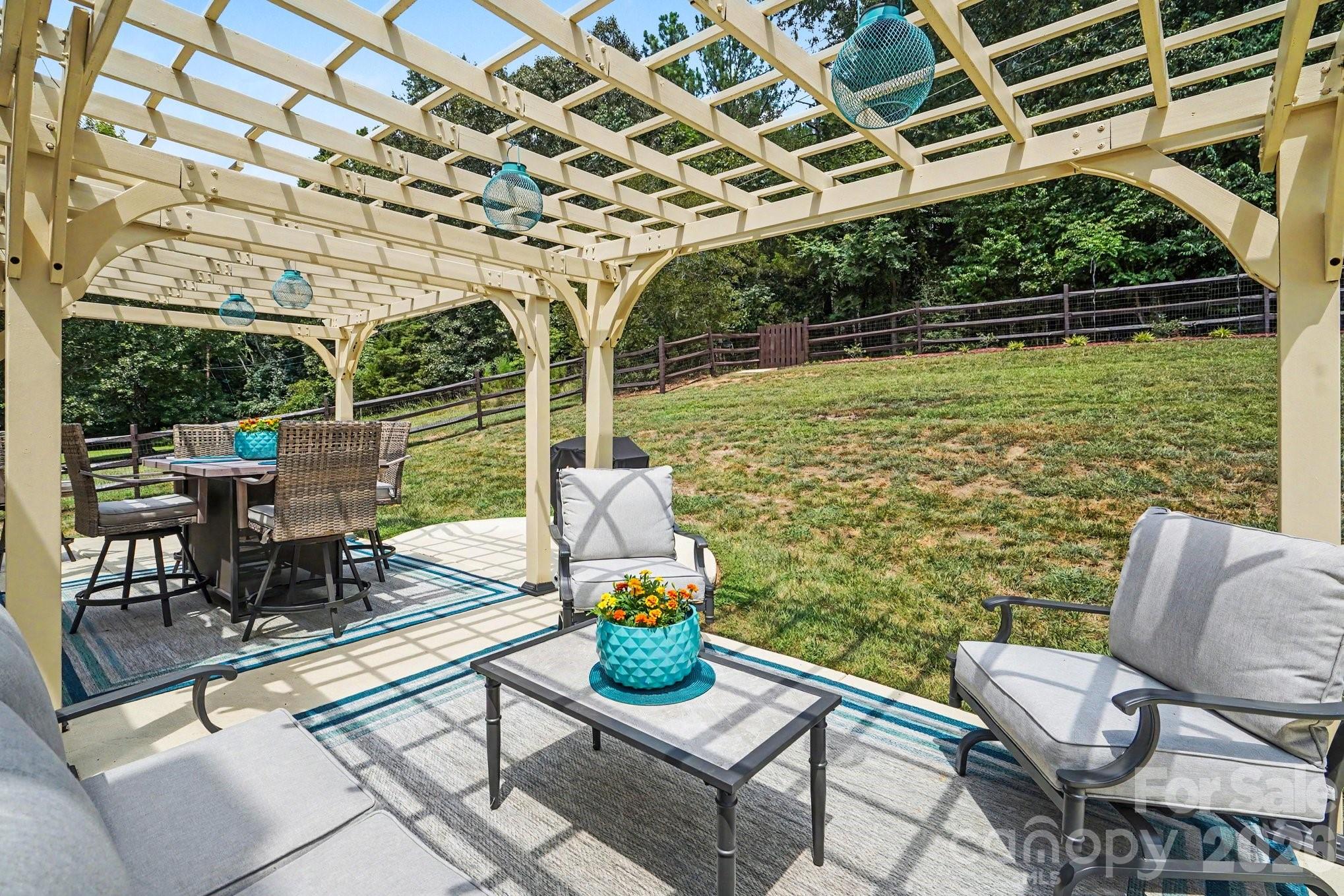 Single Family Residence at 1523 Sweetgum Lane, Matthews, photo 21 of 26