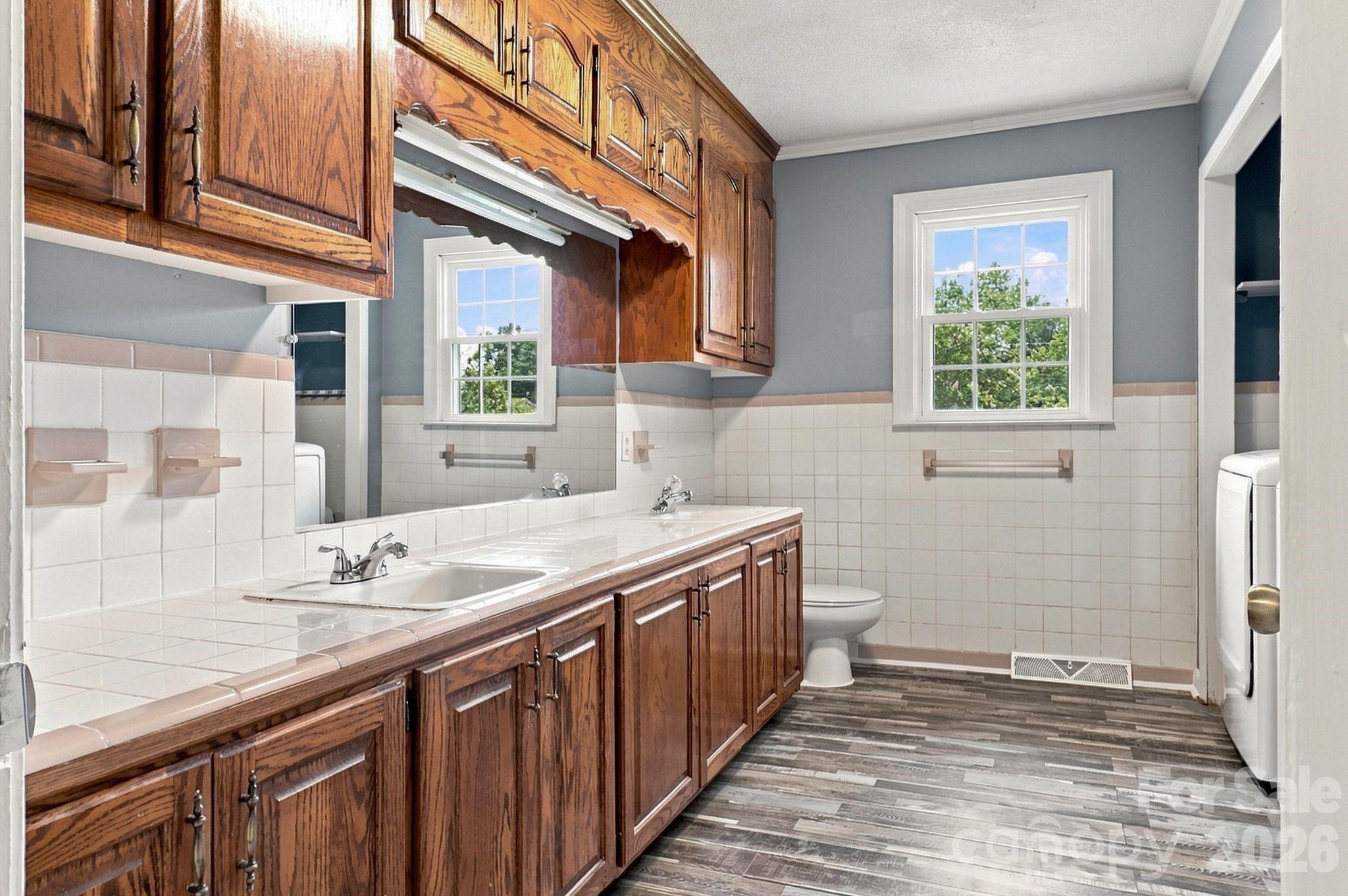 Single Family Residence at 1664 Chase High Road, Forest City, photo 19 of 40