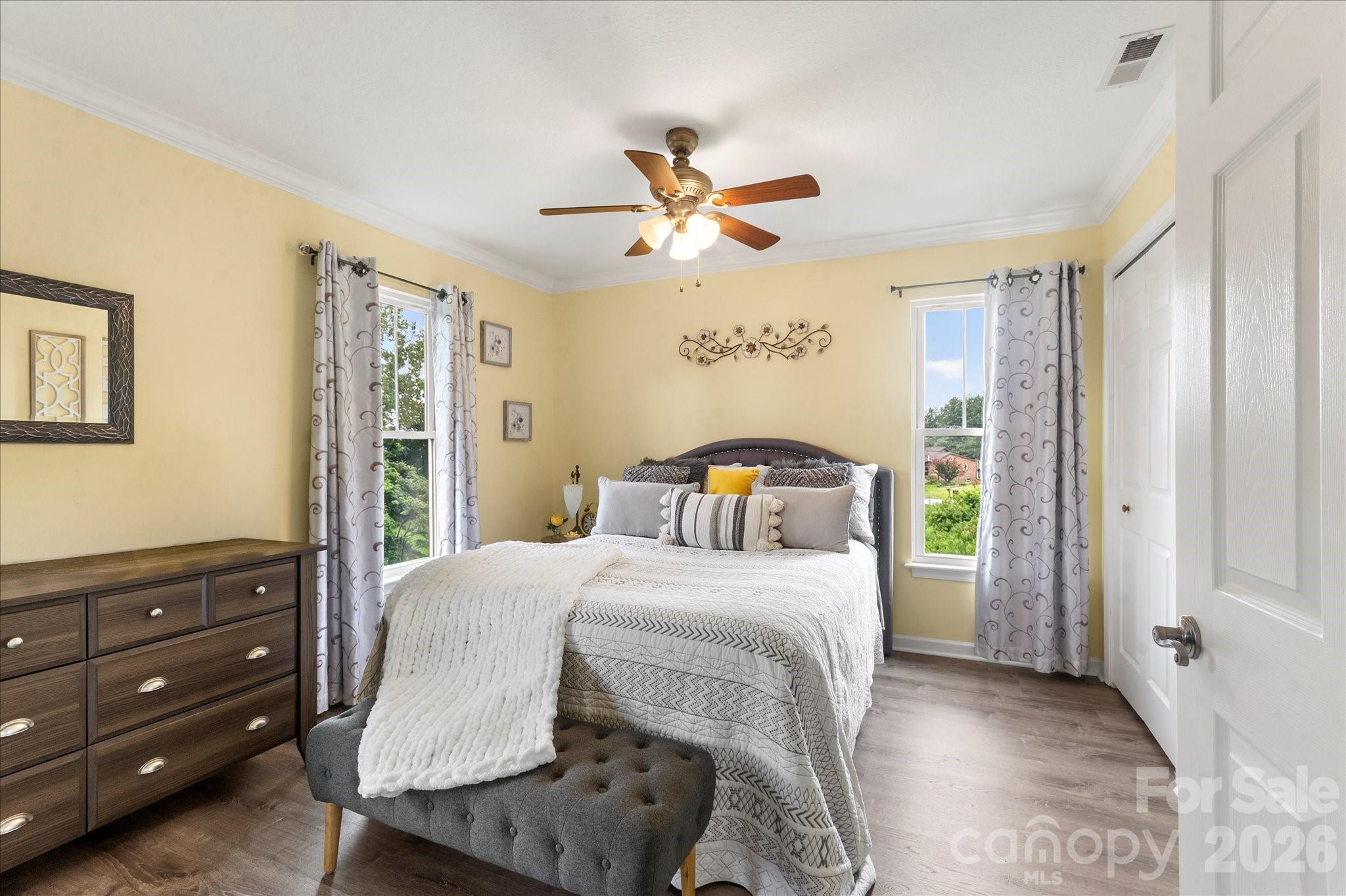 Single Family Residence at 100 Victoria Springs Drive, Flat Rock, photo 21 of 36