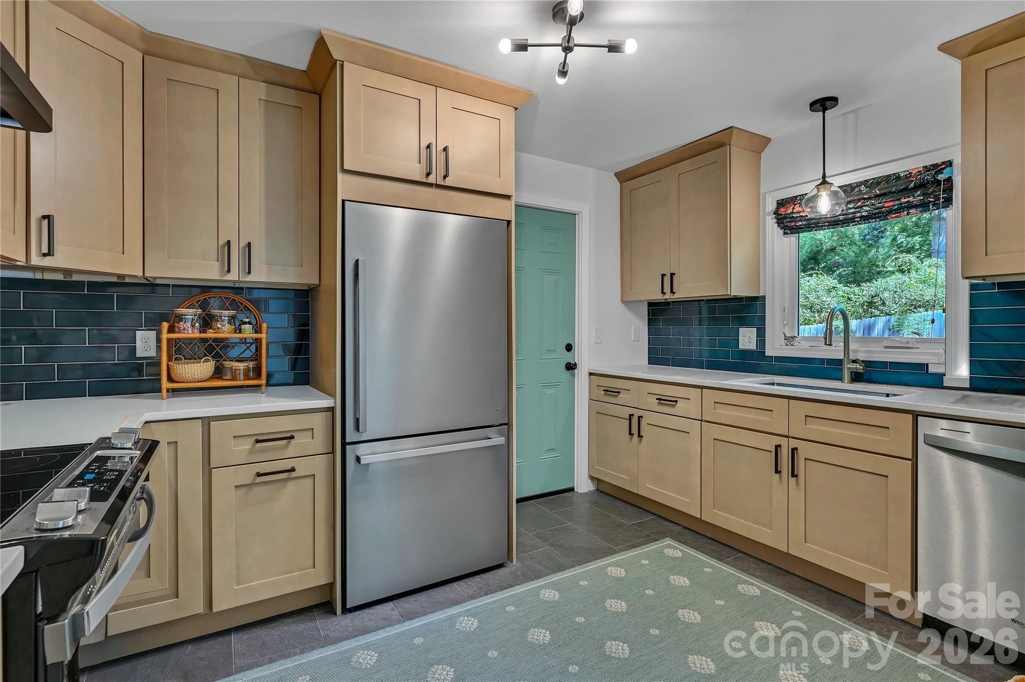 Condominium at 349 Country Club Road, Asheville, photo 8 of 33