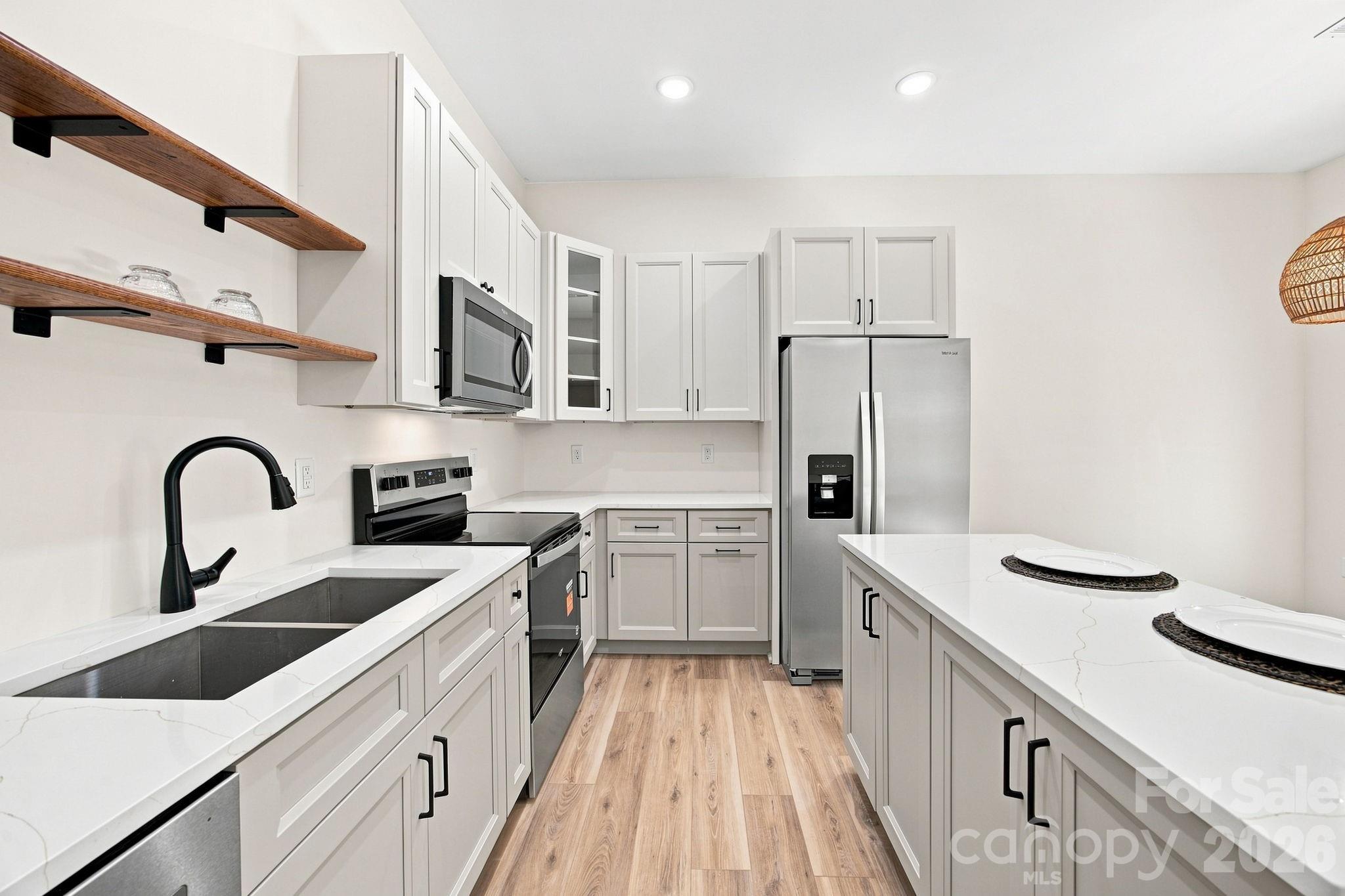 Townhouse at 325 Lincoln Street SW, Concord, photo 14 of 46