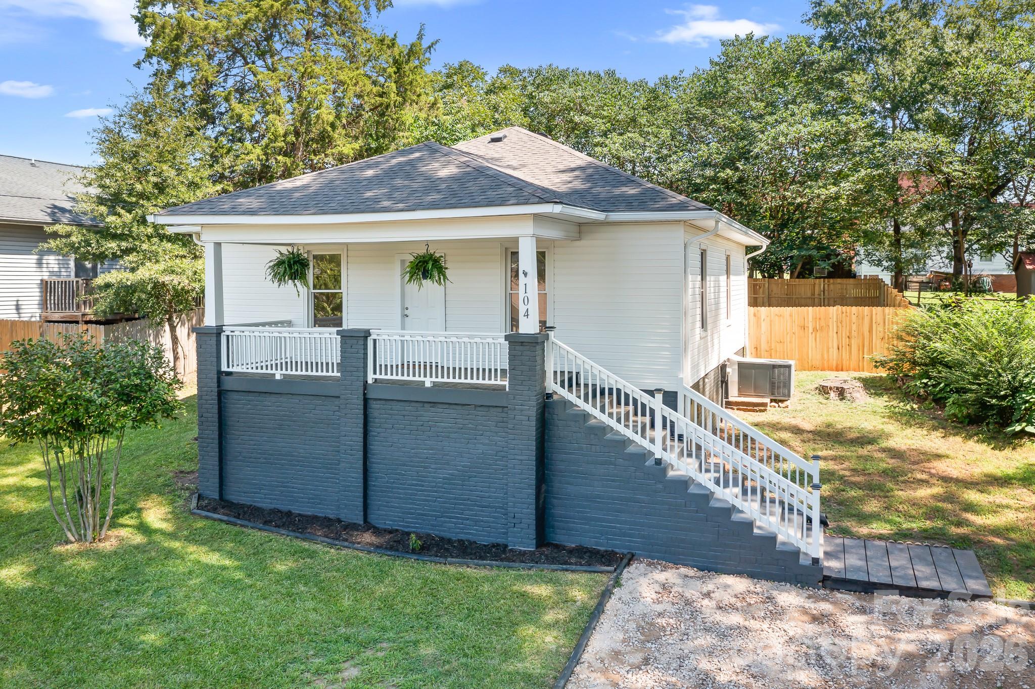 Single Family Residence at 104 1st Avenue, China Grove, photo 34 of 36