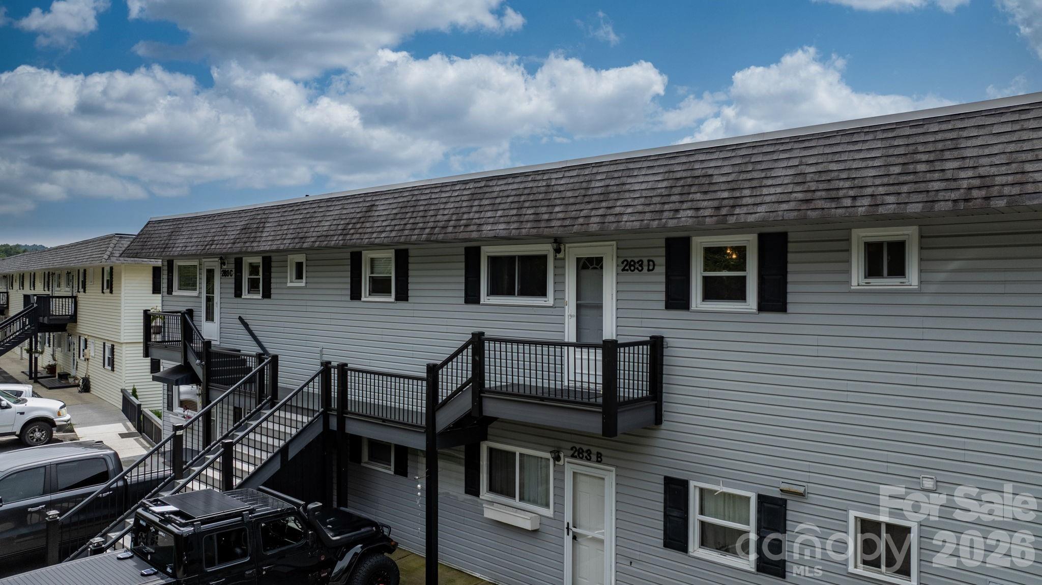 Condominium at 263 Fairway Lane, Spruce Pine, photo 22 of 38