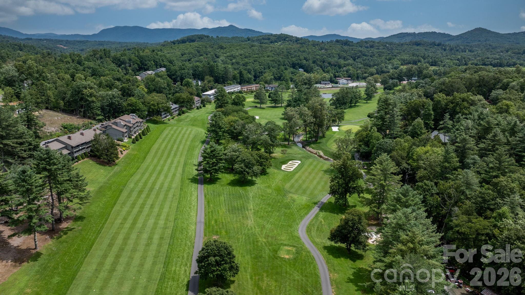 Condominium at 263 Fairway Lane, Spruce Pine, photo 31 of 38