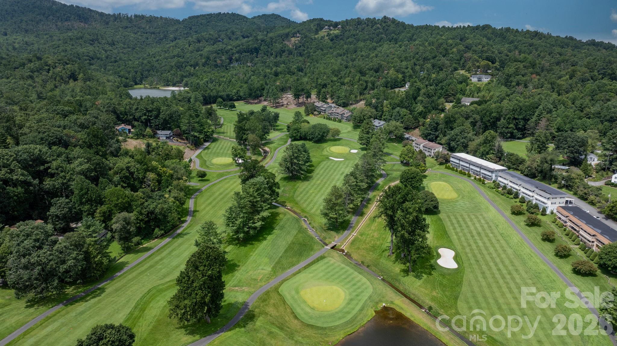 Condominium at 263 Fairway Lane, Spruce Pine, photo 37 of 38