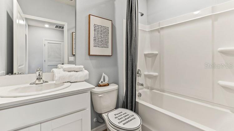 Townhouse at 6952 FLATWOOD PLUM CT, BRADENTON, photo 15 of 20