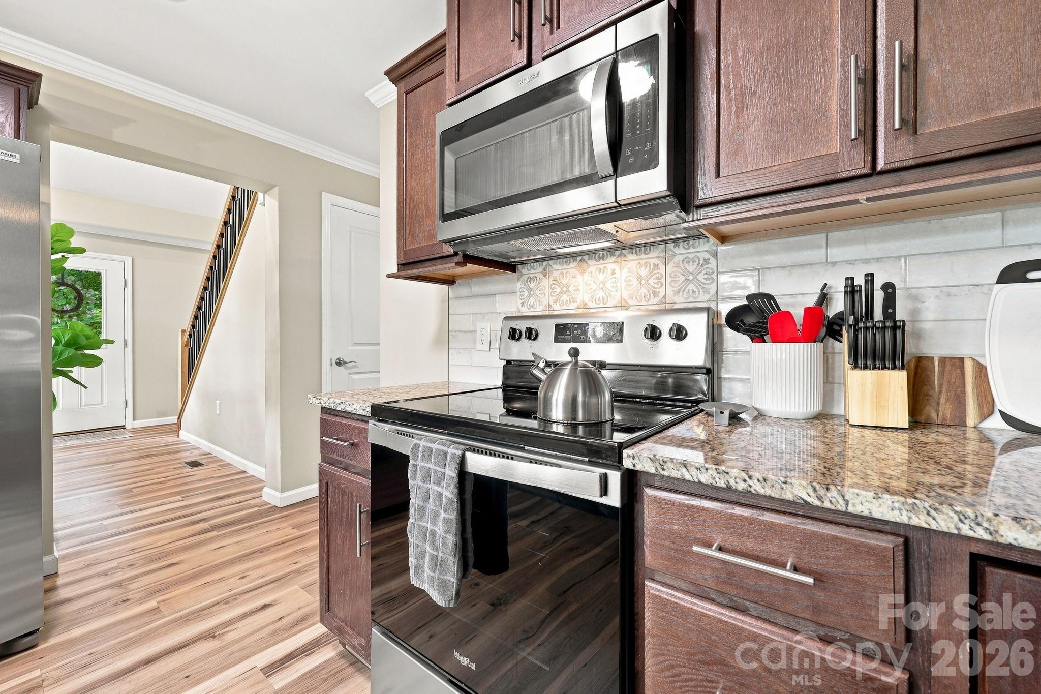 Kitchen - 145 Banjo Lane, Waynesville