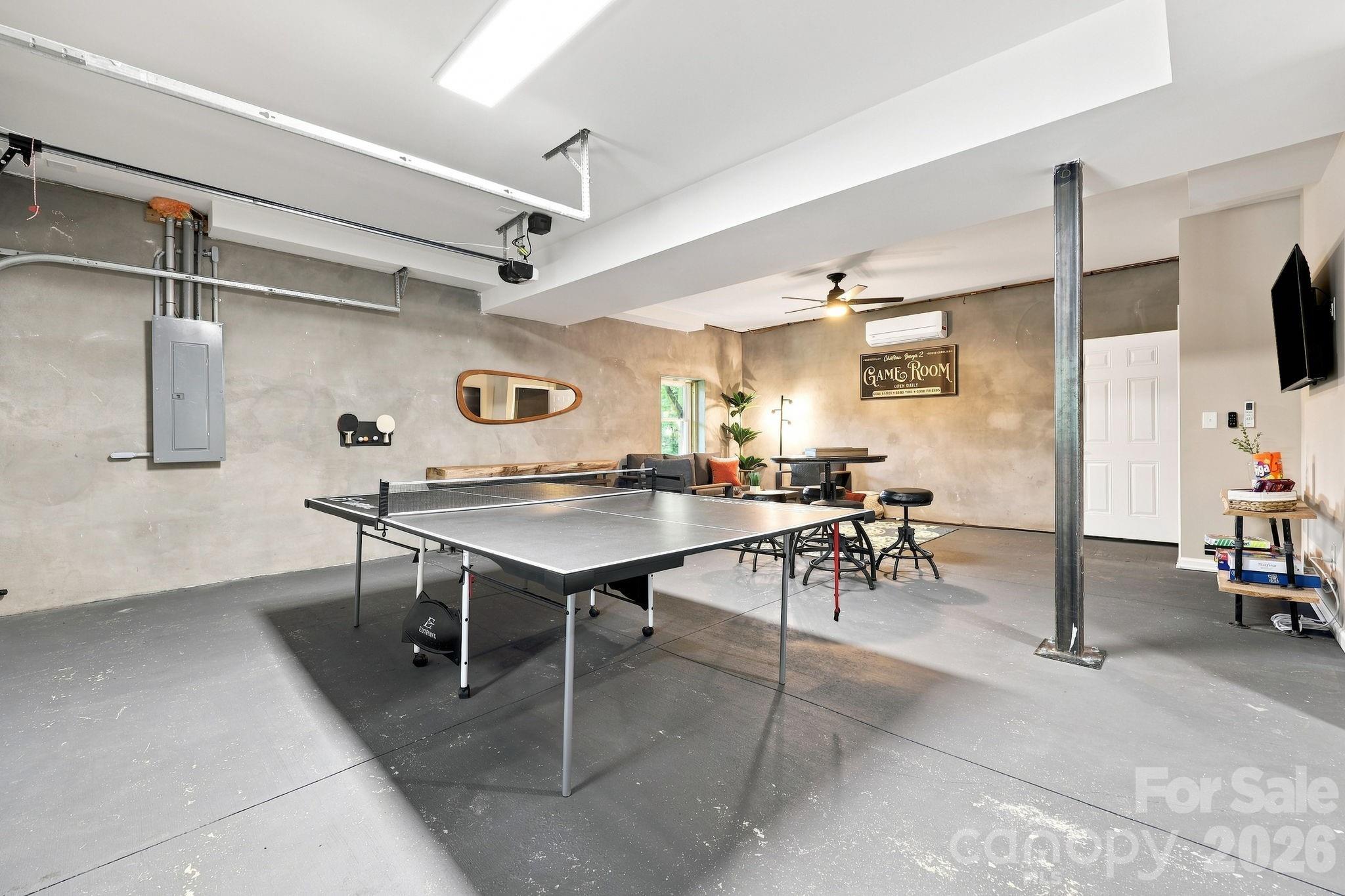 Finished basement - converted garage - 145 Banjo Lane, Waynesville