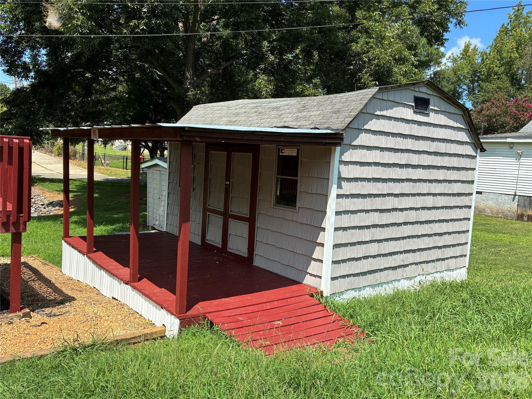 Single Family Residence at 2831 MILLSTONE Drive, Gastonia, photo 5 of 17