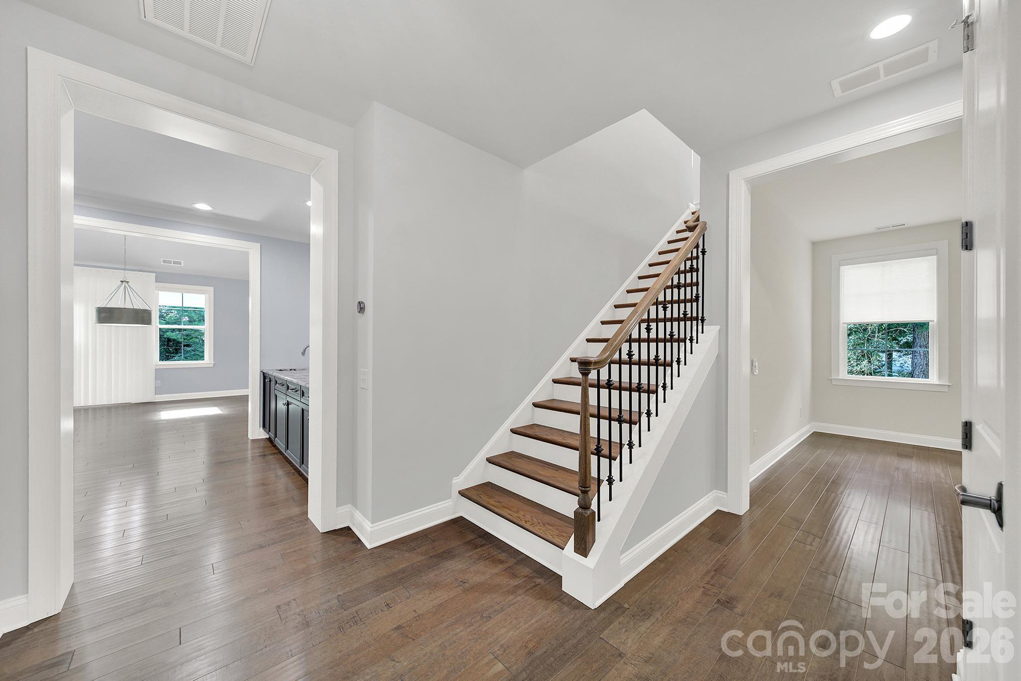 Single Family Residence at 6083 Chimney Bluff Road, Lancaster, photo 3 of 48