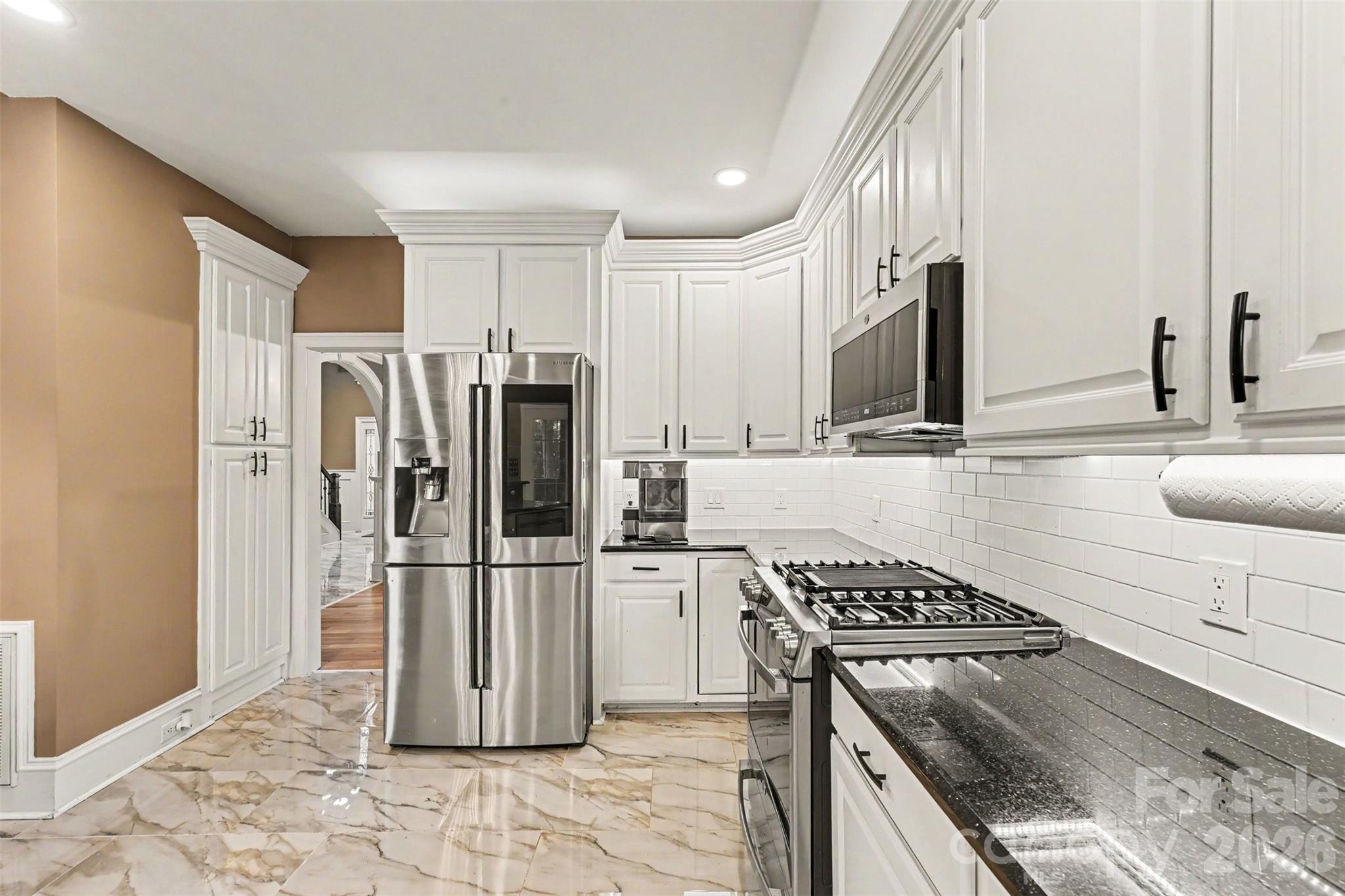 Single Family Residence at 5625 Weddington Road, Concord, photo 13 of 32