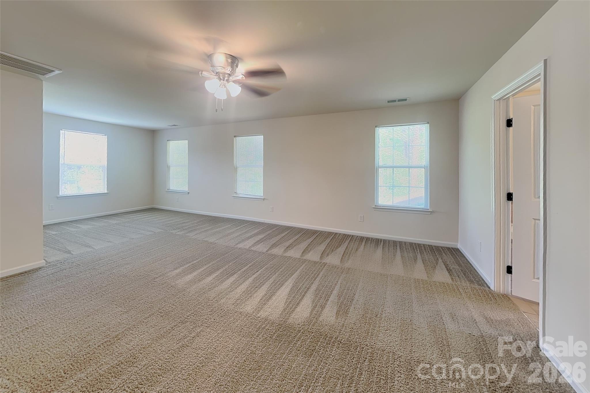 Primary room - 8133 Early Bird Way, Mint Hill