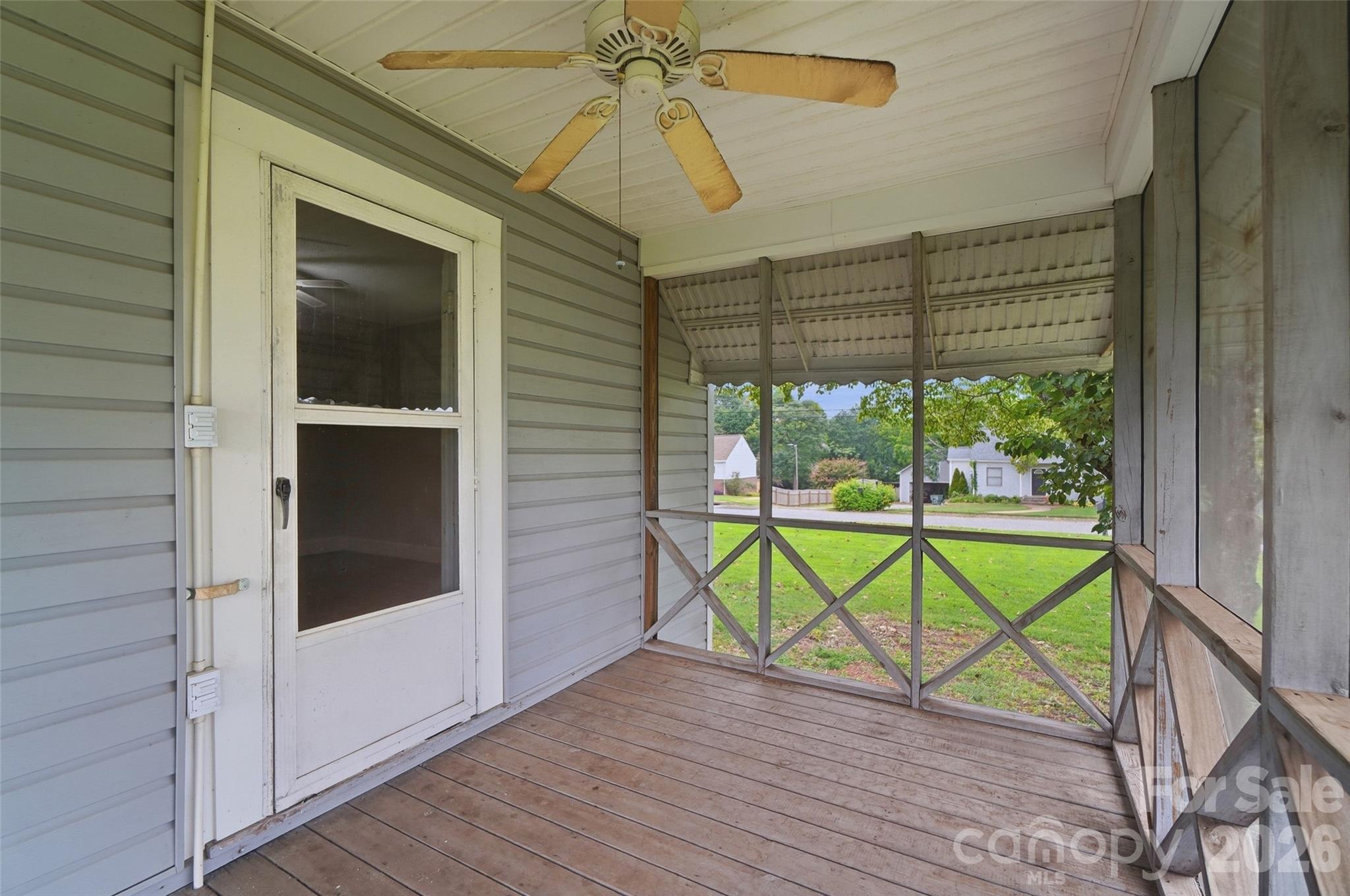Single Family Residence at 2304 Mclean Street, Gastonia, photo 36 of 48