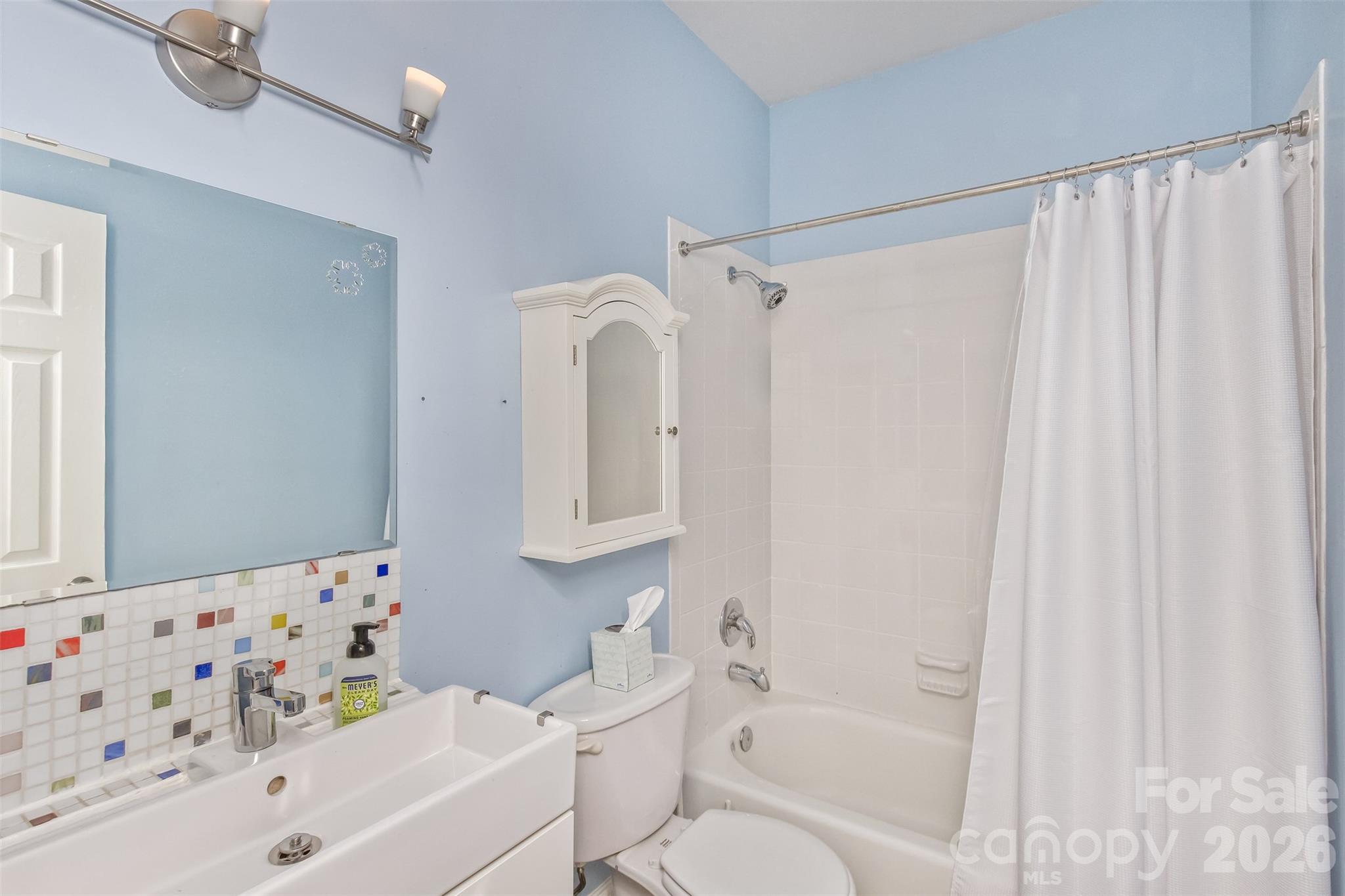 Full Bath on the main level right off from the Bedroom - 113 Ballantree Drive, Asheville