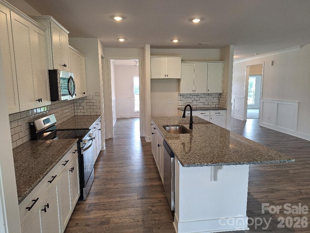 Kitchen - 5122 Colchester Court, Catawba