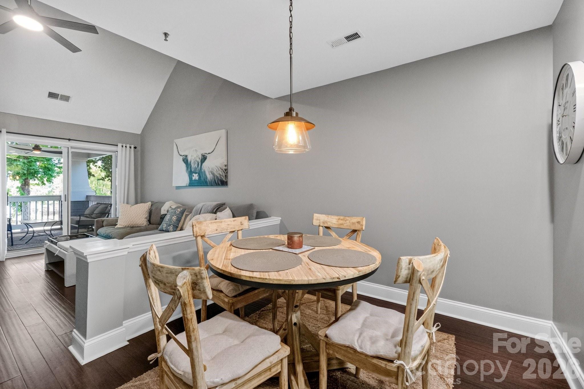Condominium at 712 Southwest Drive, Davidson, photo 9 of 42