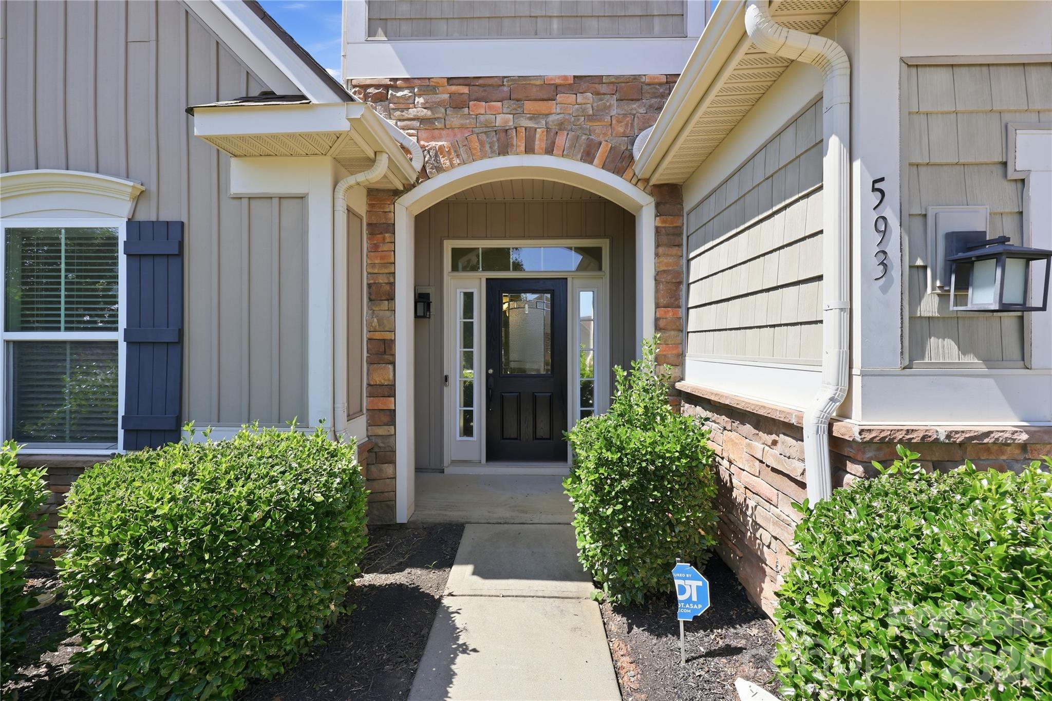 Single Family Residence at 593 Harrison Drive NW, Concord, photo 6 of 46